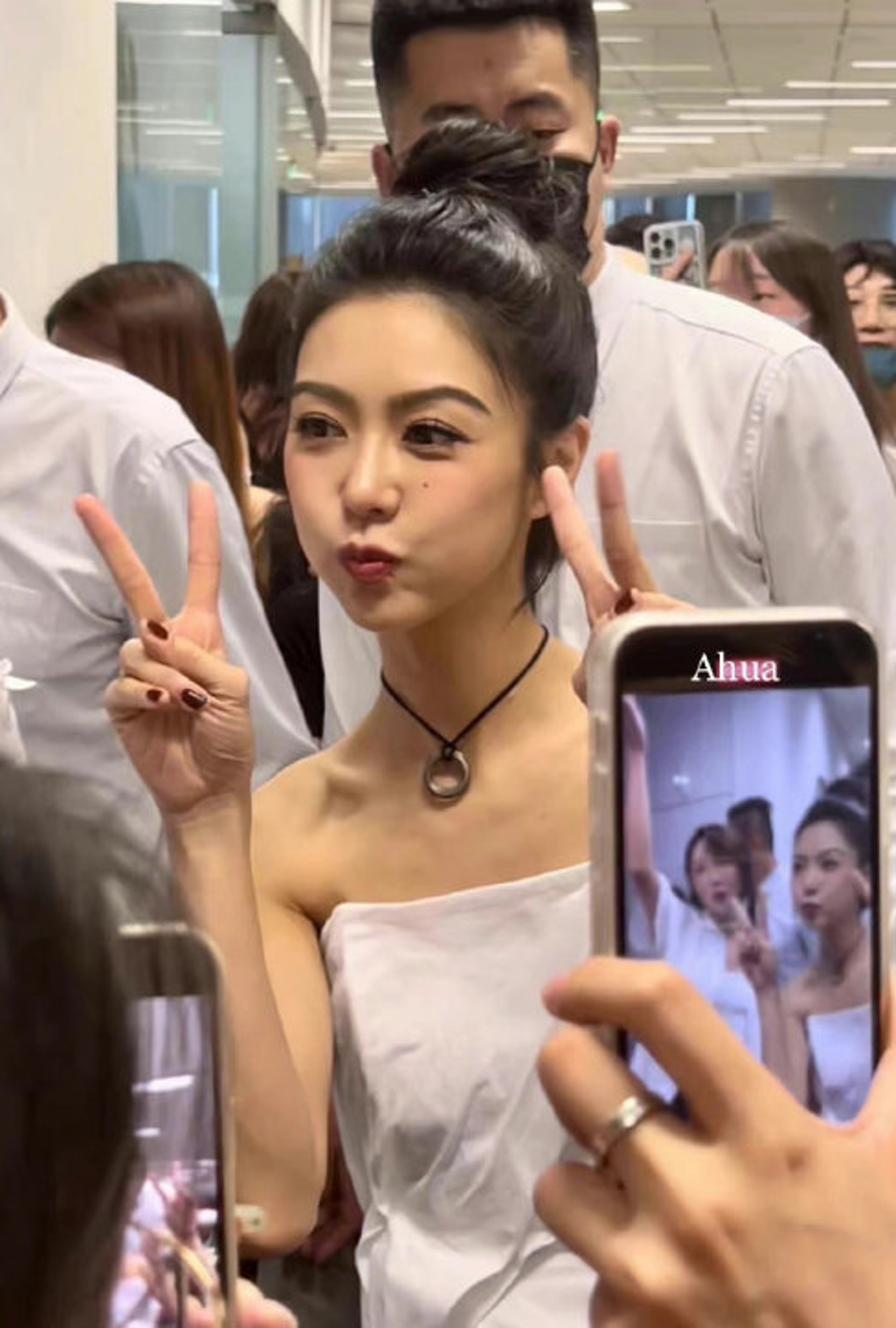 Fiona生圖非常耐看。(Ahua微博圖片) Fiona生圖非常耐看。(Ahua微博圖片)