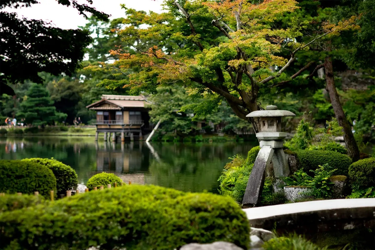 日本三大名園之一: 兼六園。（項明生提供圖片）