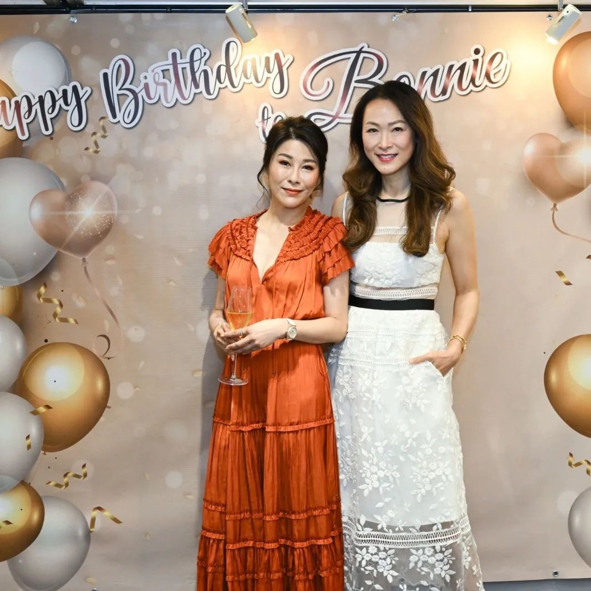 久未露面的童愛玲氣質依然。(IG@bonnie_lai_suk_yin_) 久未露面的童愛玲氣質依然。(IG@bonnie_lai_suk_yin_)