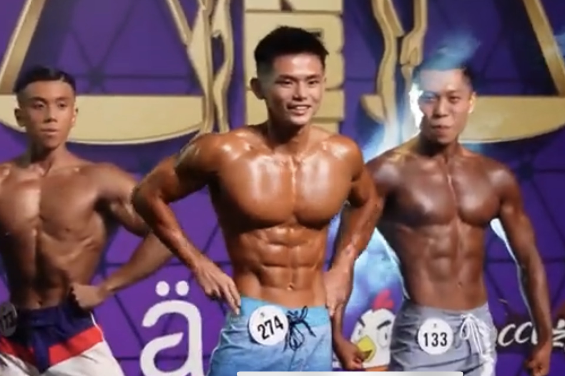 陳昀煒(中)擁有健碩身材。 陳昀煒(中)擁有健碩身材。