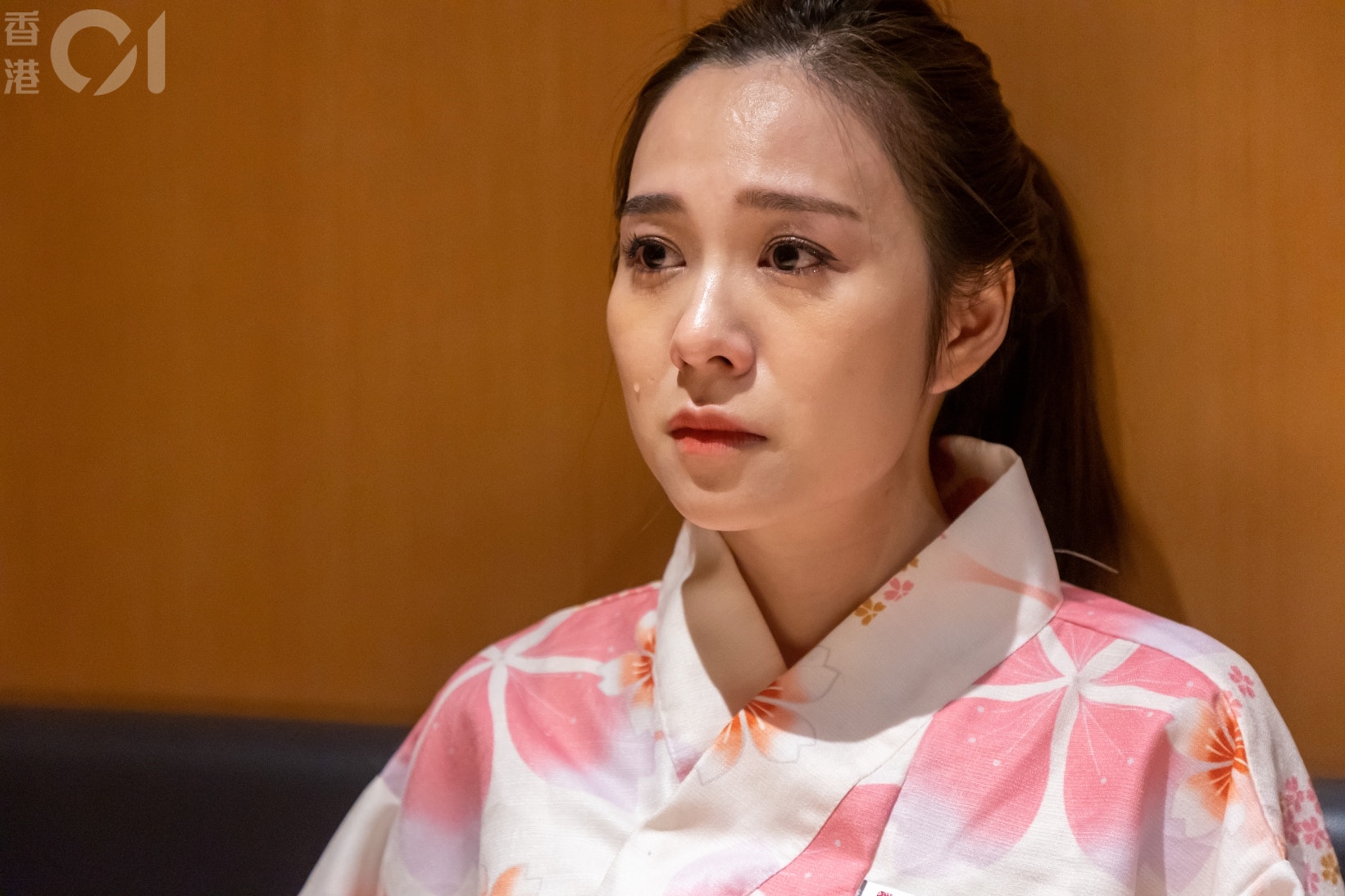 講到被傳包養時，梁茵不禁委屈落淚，指公司沒有幫她澄清，也不讓她澄清。（葉志明攝）