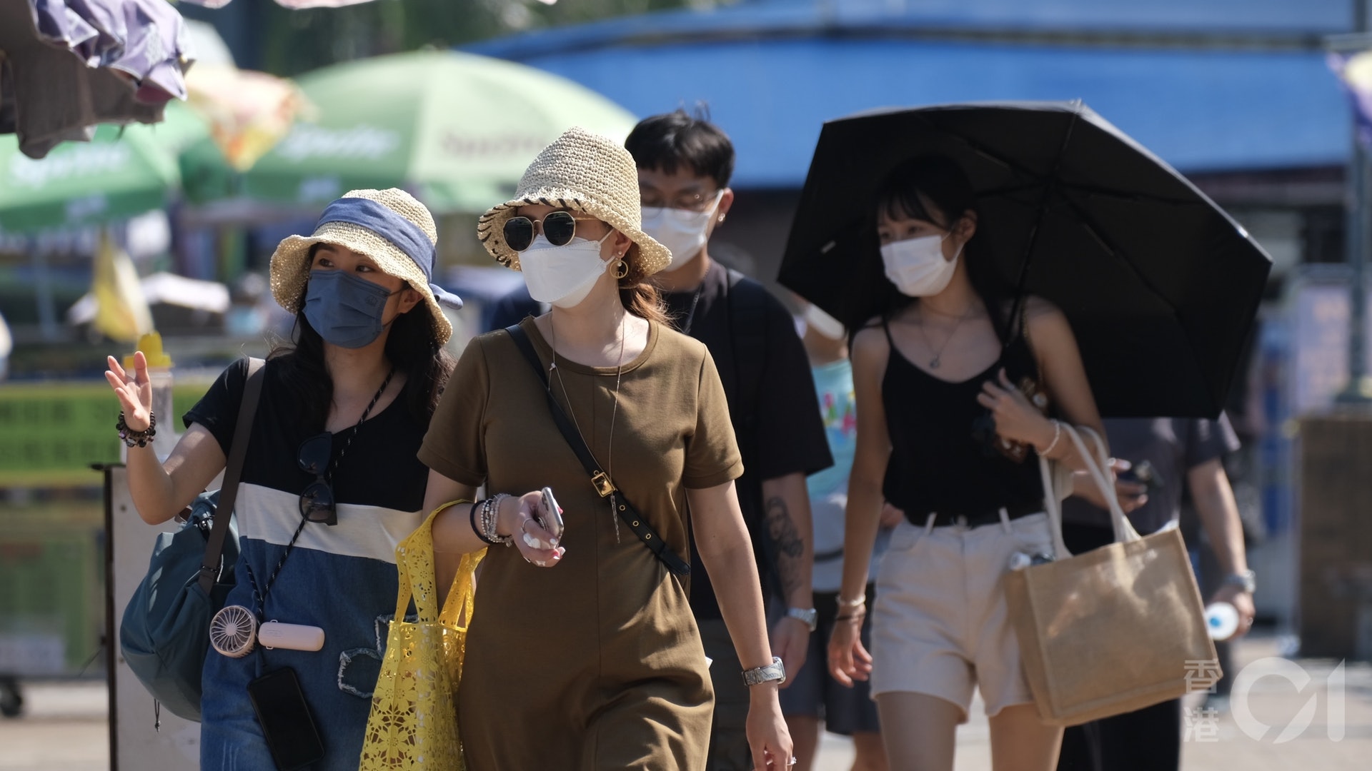 火熱上水下午38.8度 酷熱天氣警告生效逾238小時 尚再熱9日 火熱上水下午38.8度 酷熱天氣警告生效逾238小時 尚再熱9日