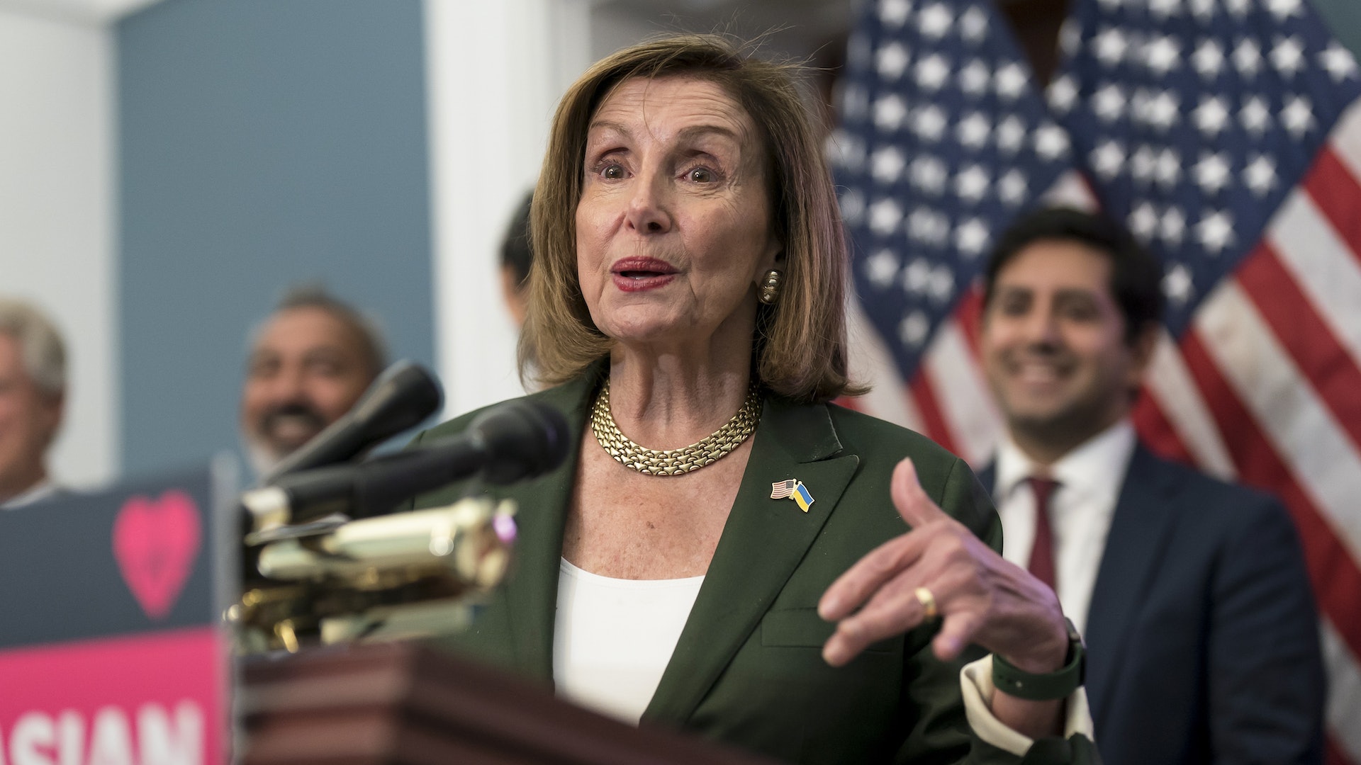 美國眾議院議長佩洛西(Nancy Pelosi,又譯作波洛西或裴洛西)正率領國會代表團出訪亞洲,傳或訪台,台海局勢緊張升溫。(AP) 美國眾議院議長佩洛西(Nancy Pelosi,又譯作波洛西或裴洛西)正率領國會代表團出訪亞洲,傳或訪台,台海局勢緊張升溫。(AP)