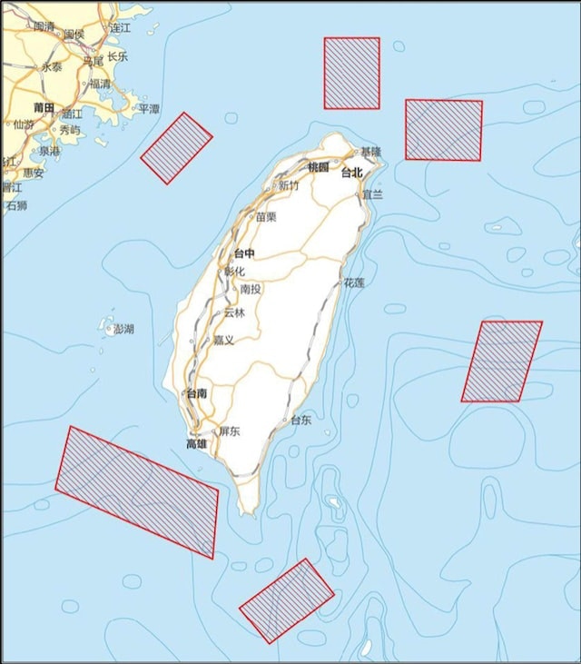 解放軍將於8月4日12時至7日12時，在多個圍繞台灣的海域和空域，進行重要軍事演訓行動，並組織實彈射擊。圖為新華社發布的軍演範圍圖。