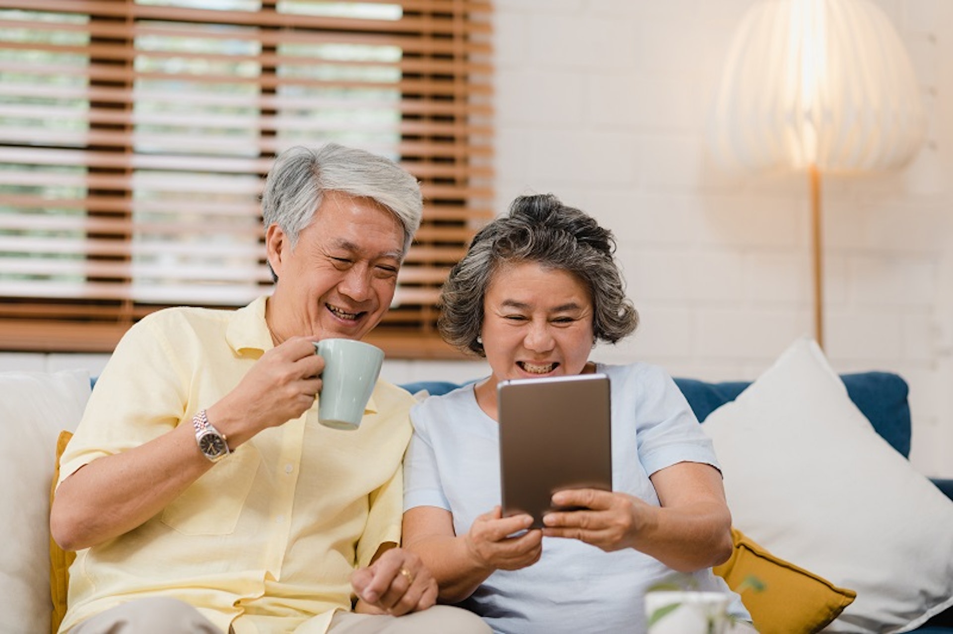 老一輩:貼心保健用品 (圖片: FreePik) 老一輩:貼心保健用品 (圖片: FreePik)