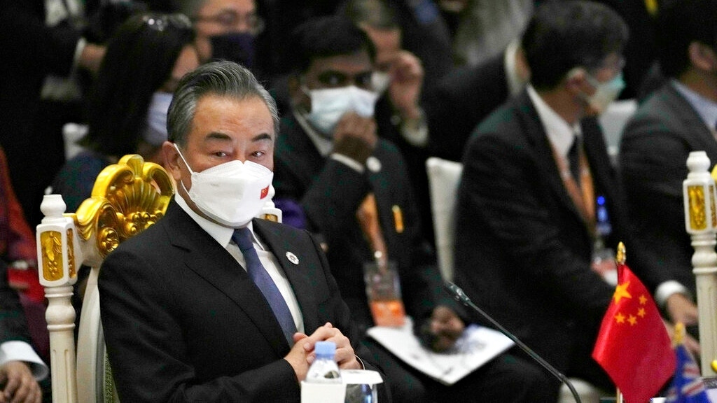 王毅就台海局勢新動向提出「三個警惕」