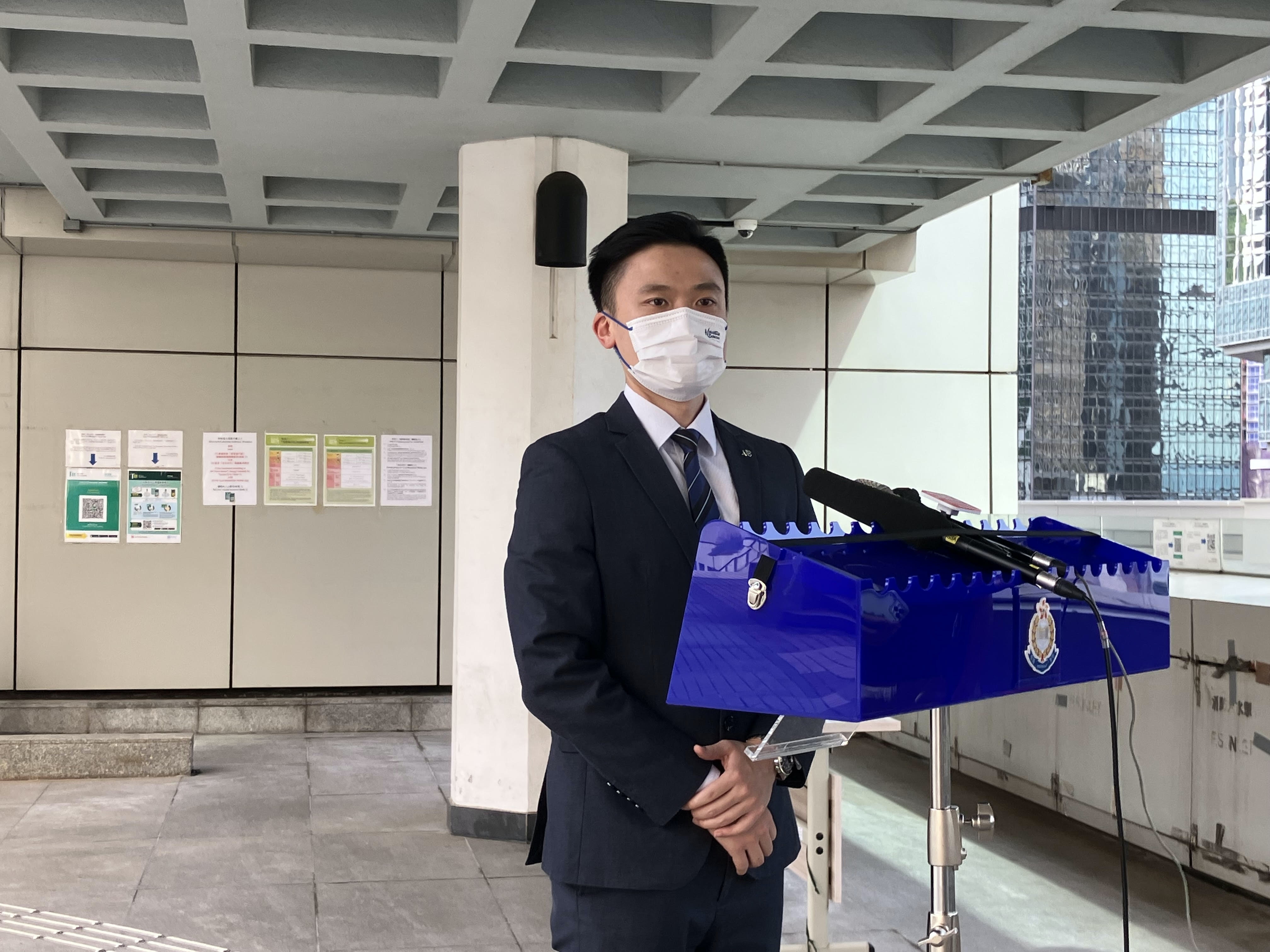毒品調查科高級督察吳嘉宇呼籲市民，尤其是年青人，勿因一時貪犯，替毒犯攜帶毒品到港。(朱棨新攝)