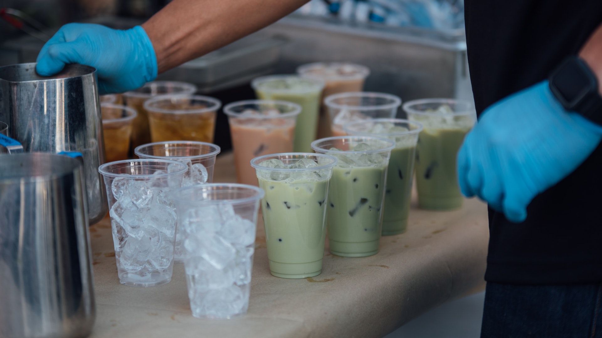 飲珍珠奶茶等手搖飲品其實在玩命?台灣毒理學專家:細菌多過馬桶 飲珍珠奶茶等手搖飲品其實在玩命?台灣毒理學專家:細菌多過馬桶