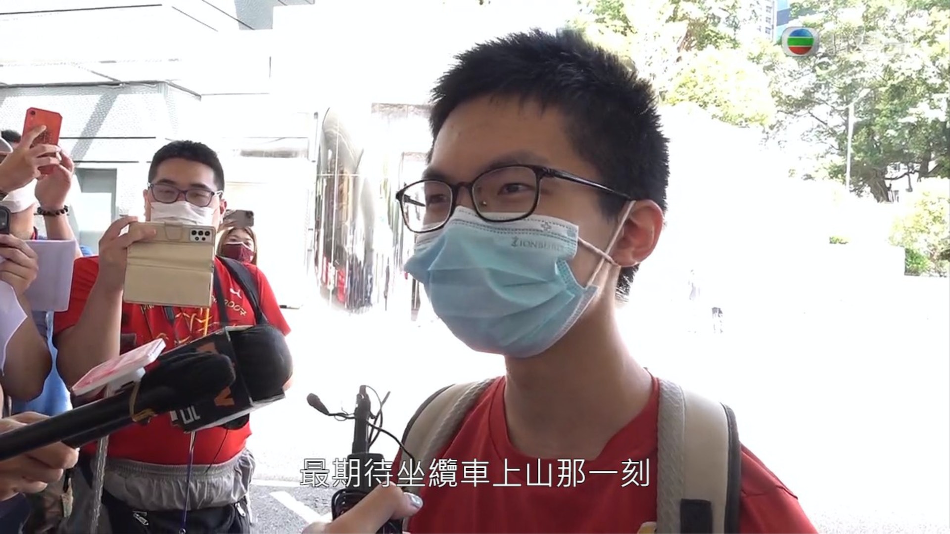 東張西望|山頂纜車重開 鐵路迷「羅生」老是常出現再次高歌 東張西望|山頂纜車重開 鐵路迷「羅生」老是常出現再次高歌
