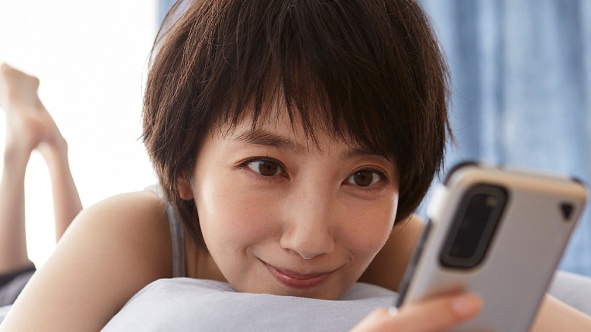 刷牙、設手機鬧鐘都唔得　日本睡眠專家列「10大睡前不能做的事」