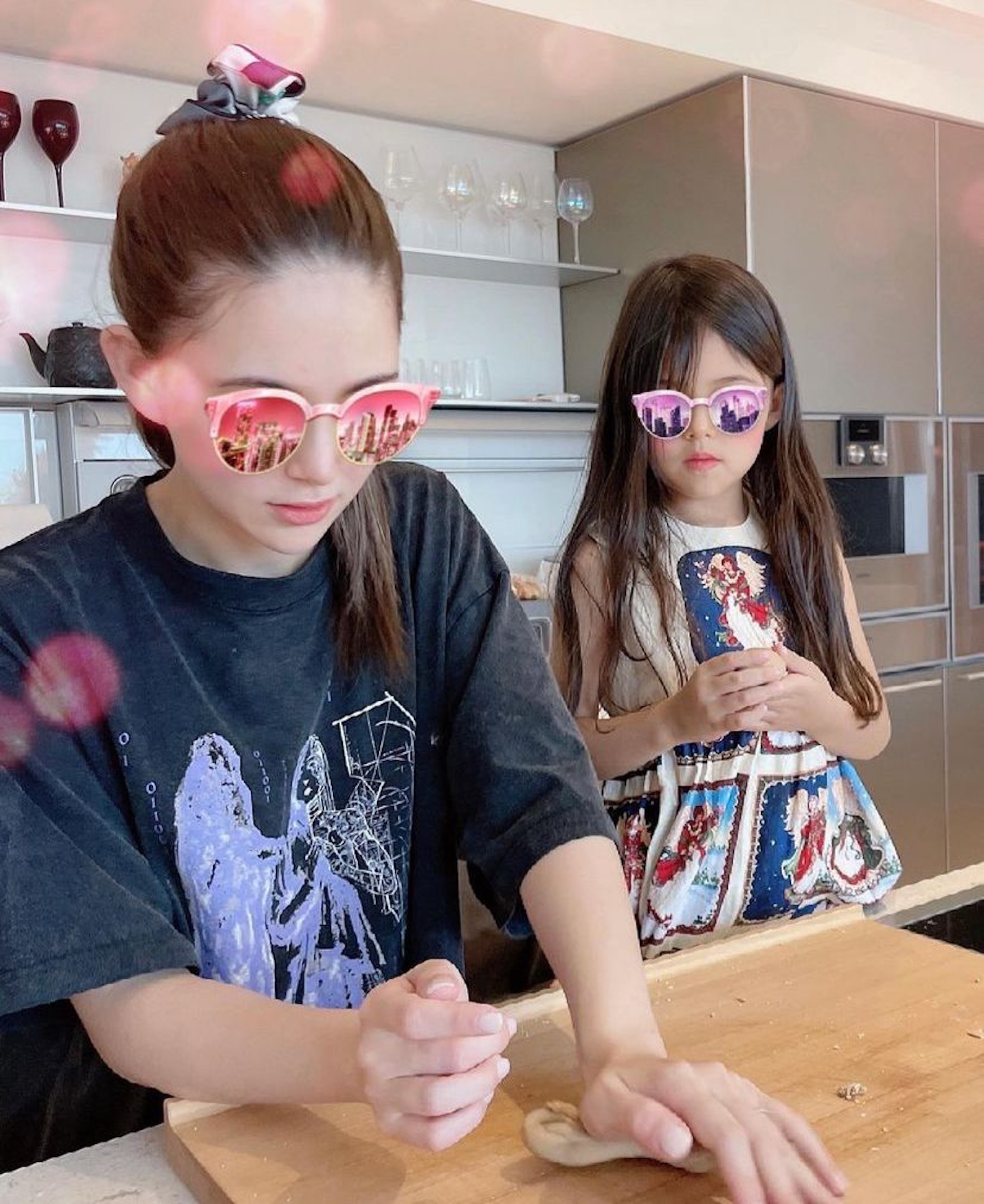 昆凌封肚唔再生!(IG@hannah_quinlivan) 昆凌封肚唔再生!(IG@hannah_quinlivan)