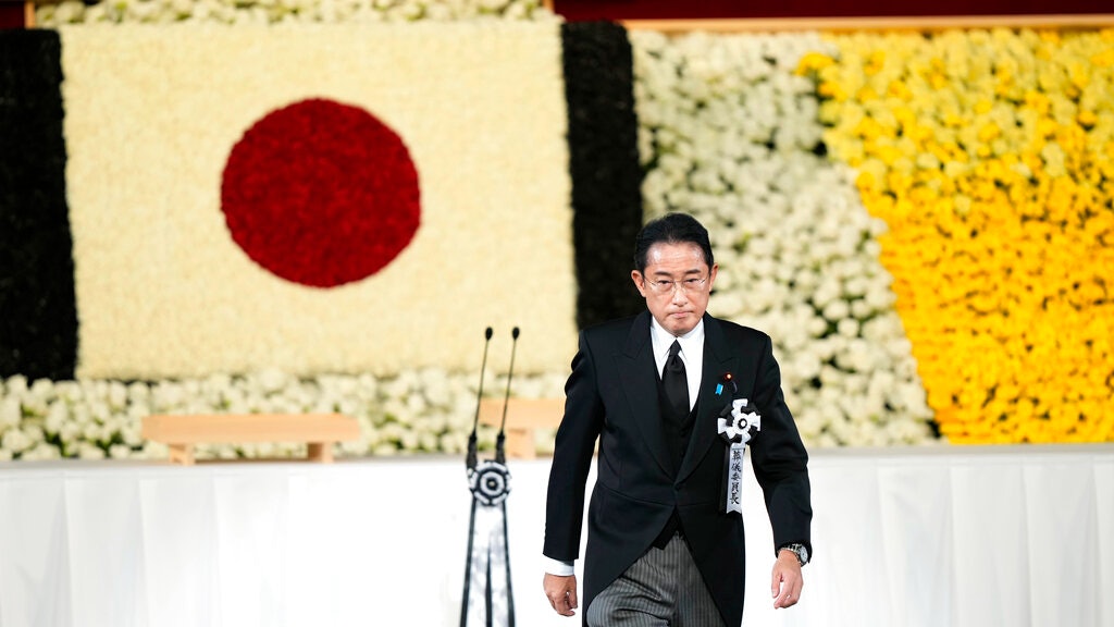 安倍晉三國葬︱岸田文雄致追悼詞 讚揚任內貢獻 安倍晉三國葬︱岸田文雄致追悼詞 讚揚任內貢獻