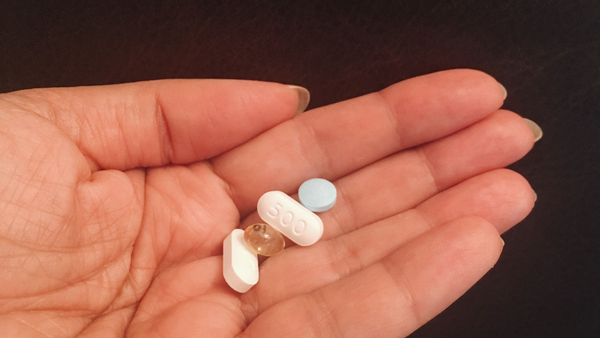 保健品|每日食綜合維他命可減緩大腦衰退?一文看清專家解說 保健品|每日食綜合維他命可減緩大腦衰退?一文看清專家解說