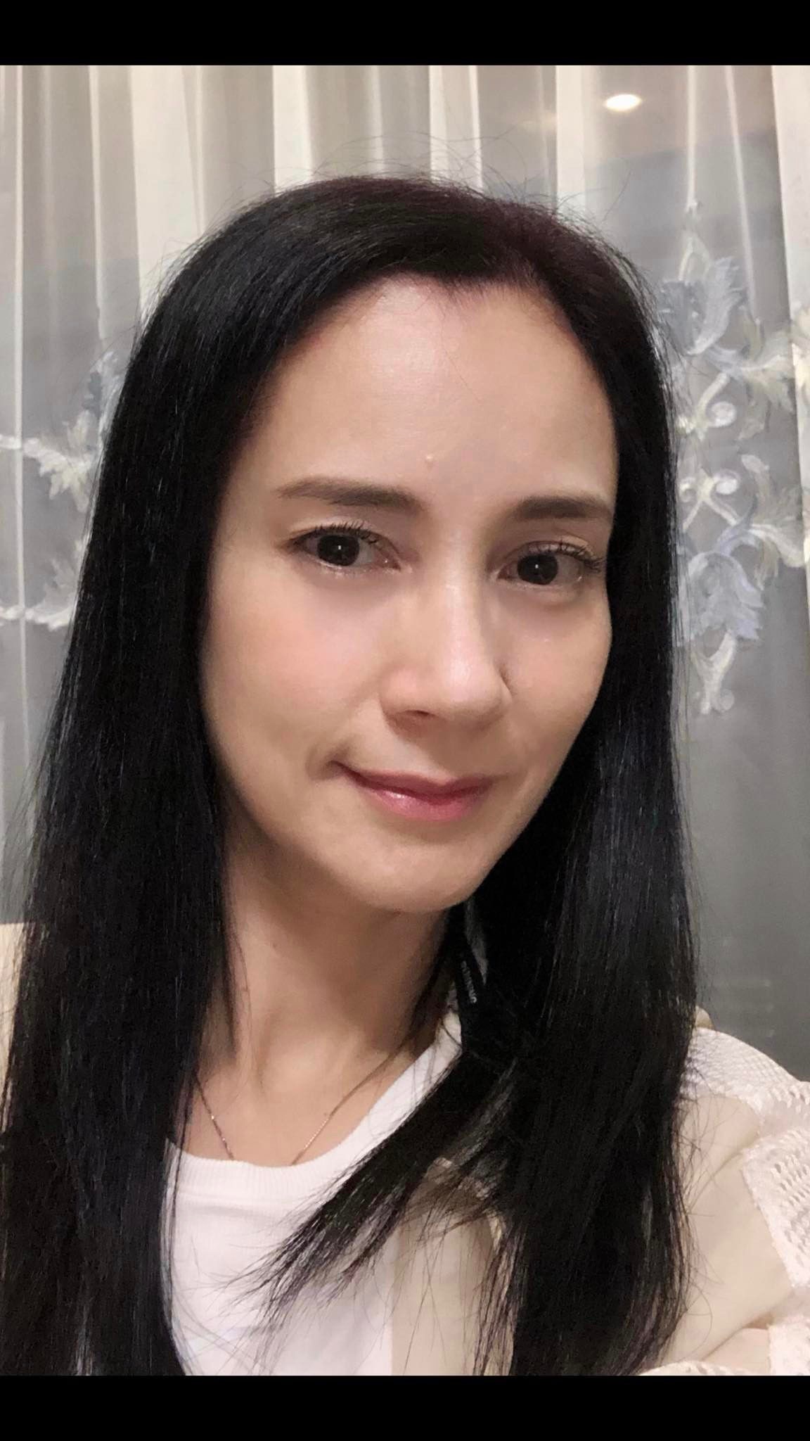 52歲鄭艷麗多次進出醫院曾入ICU 終出院極興奮：好耐冇出過嚟啦