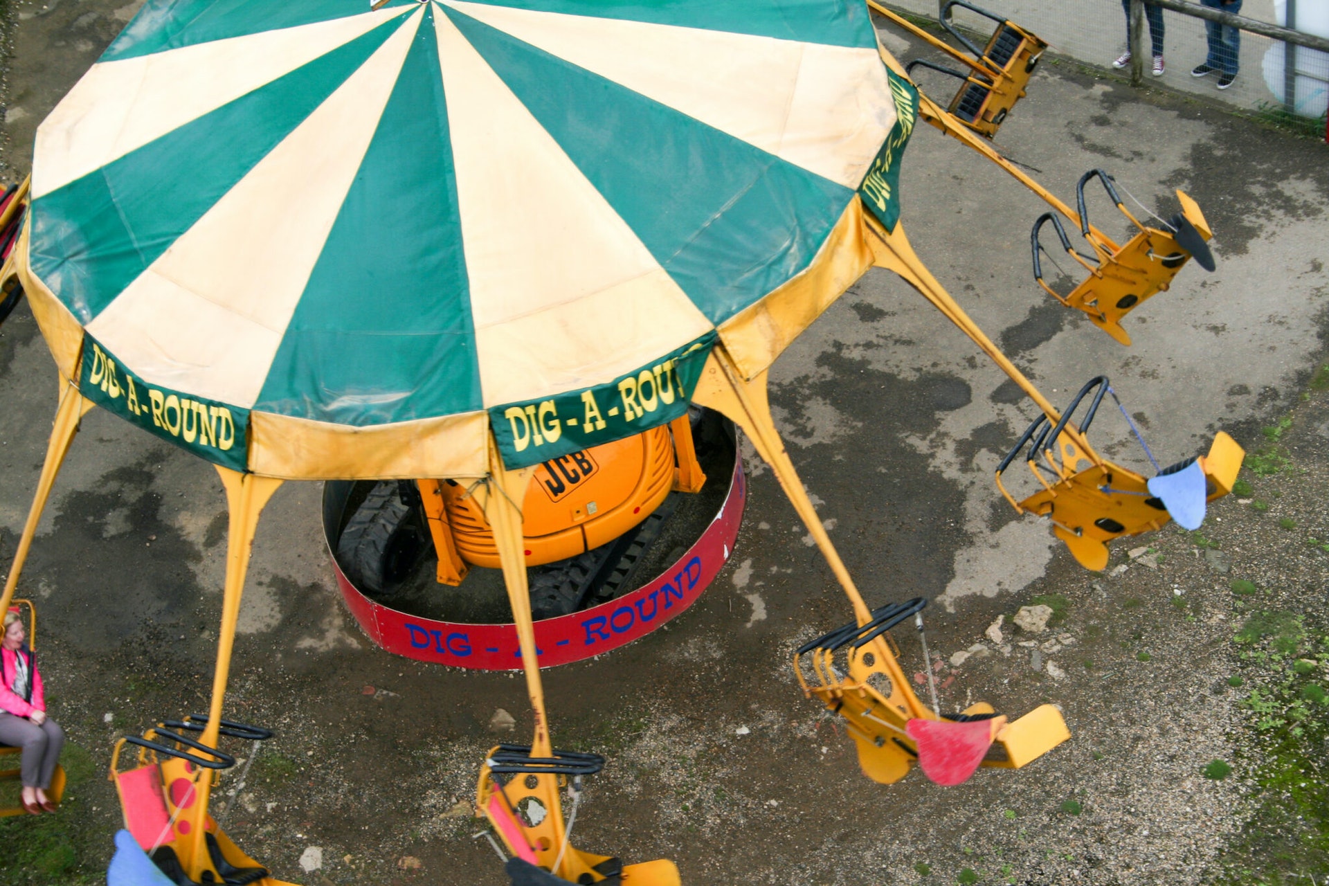 英國鏟泥車主題樂園Diggerland(樂園官網) 英國鏟泥車主題樂園Diggerland(樂園官網)