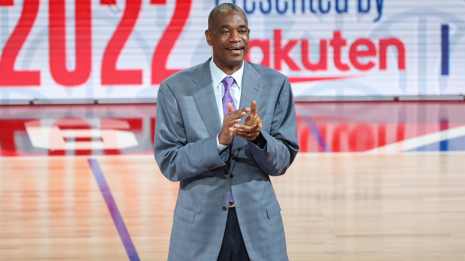 籃球熱話|NBA名人堂中鋒莫湯保患腦腫瘤 防守巨星8次入選明星隊 籃球熱話|NBA名人堂中鋒莫湯保患腦腫瘤 防守巨星8次入選明星隊