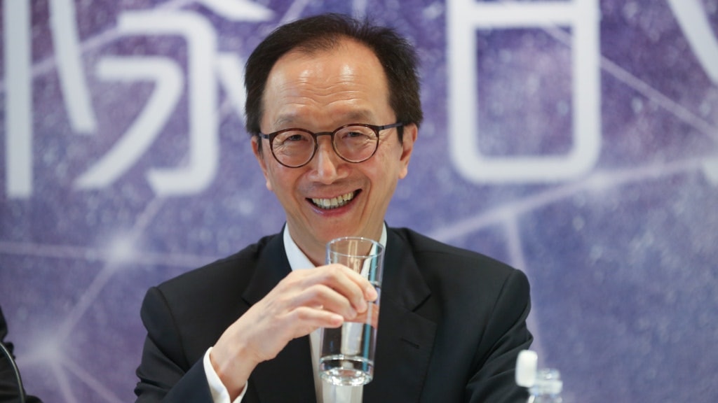香港夜繽紛｜梁錦松：香港難「拼價格」 倡多辦大型會議及演唱會