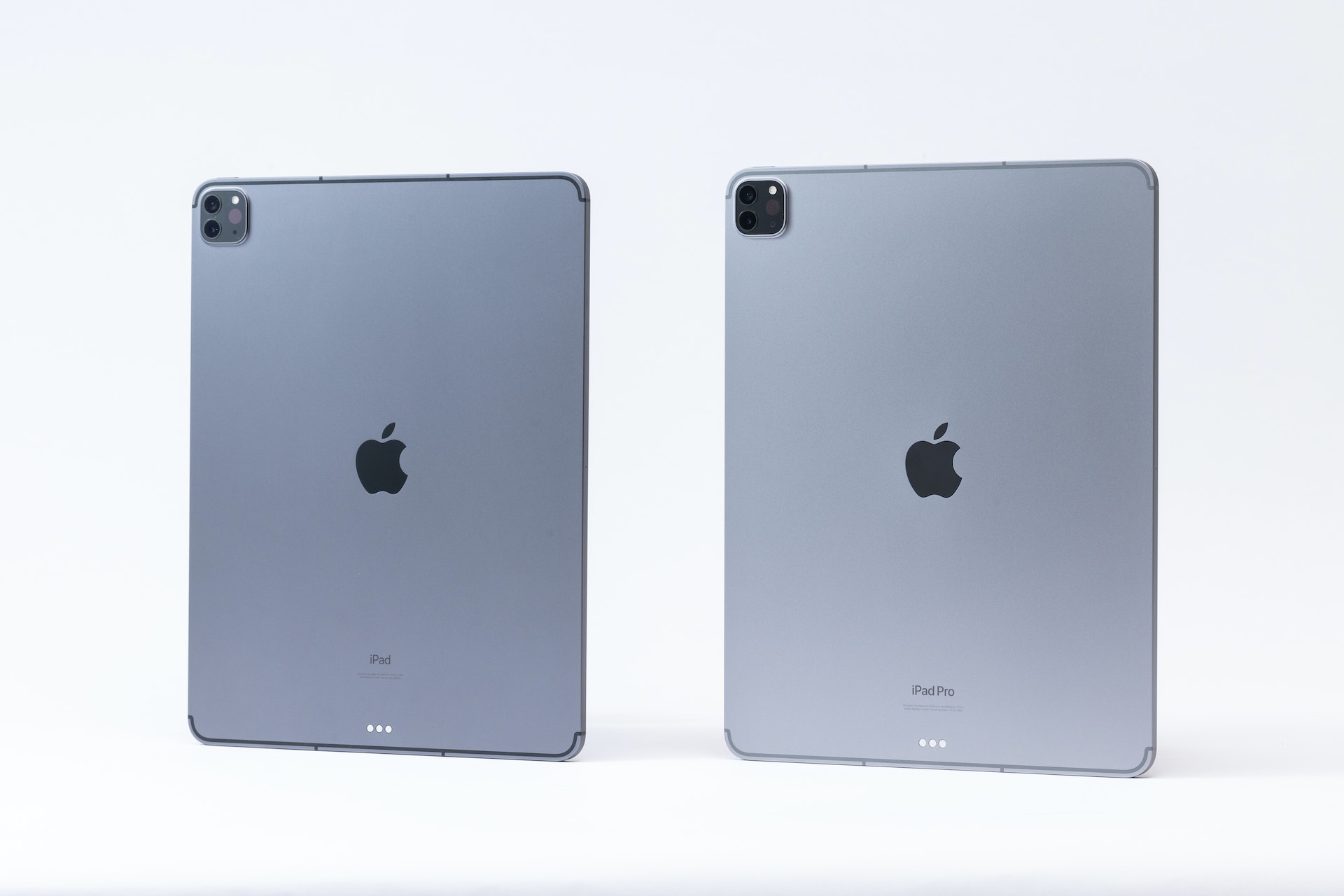 iPad Pro 2021 vs iPad Pro 2022（陳葦慈 攝）