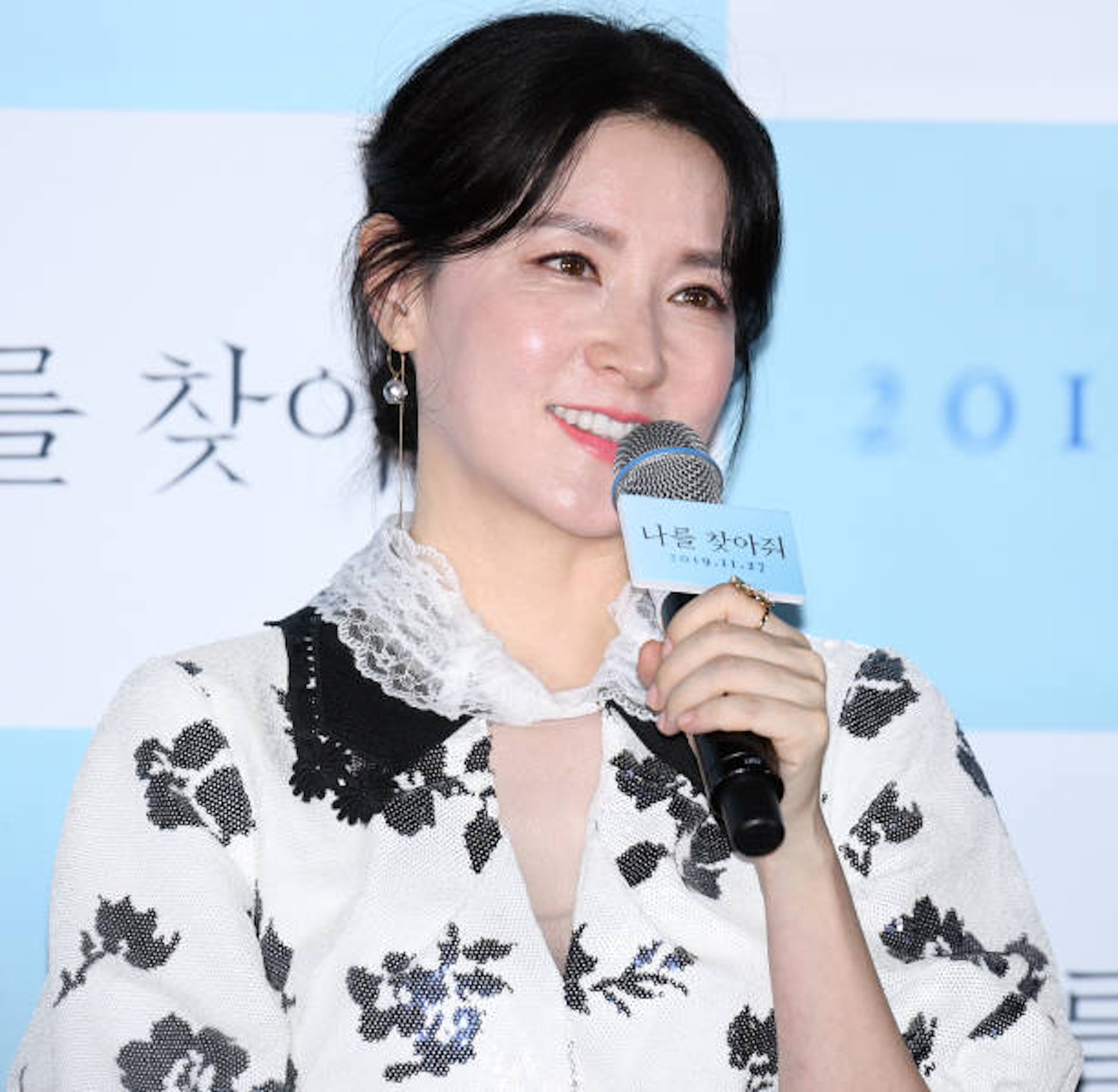 李英愛憑韓劇《大長今》而廣為人知,演技與美貌並重讓她在韓國演藝圈留有一席位。(Getty Image) 李英愛憑韓劇《大長今》而廣為人知,演技與美貌並重讓她在韓國演藝圈留有一席位。(Getty Image)