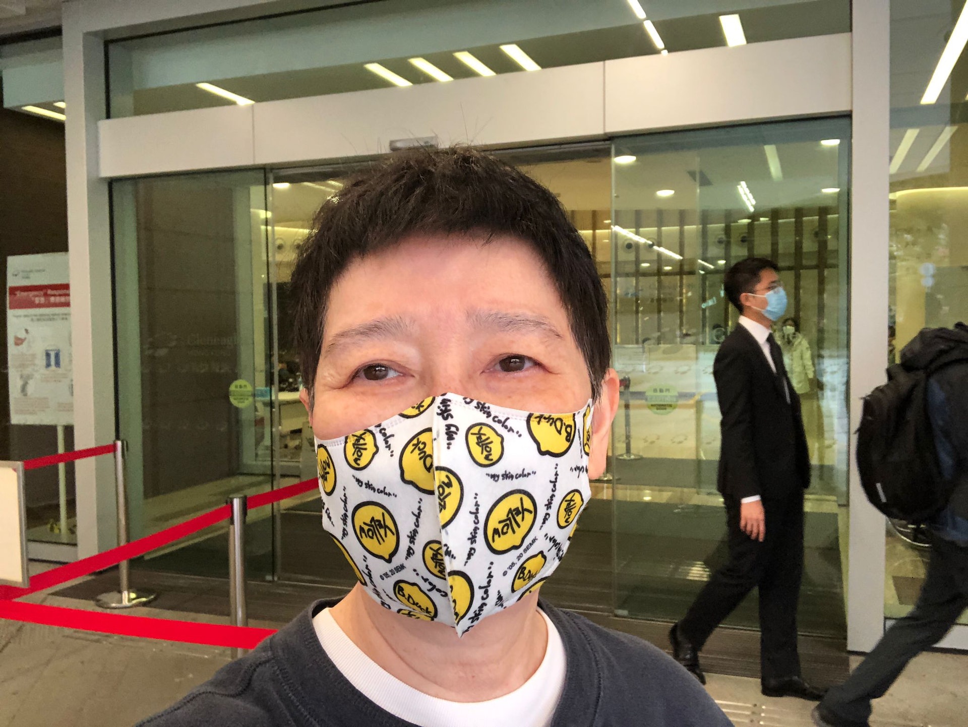 蘇施黃做完第一次化療剛出院。(受訪者提供圖片) 蘇施黃做完第一次化療剛出院。(受訪者提供圖片)