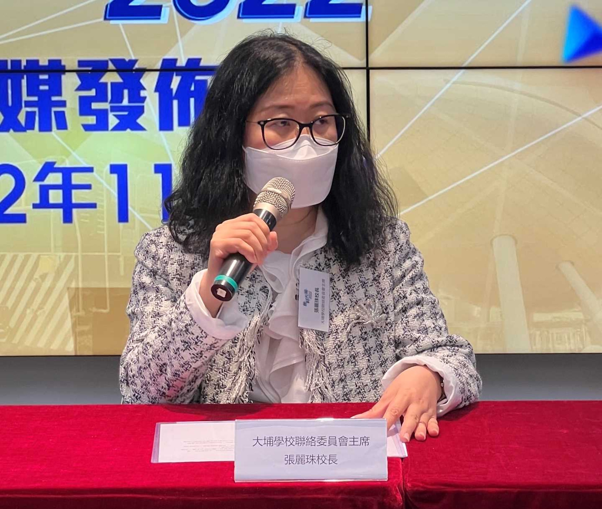 大埔學校聯絡委員會主席張麗珠校長表示,她希望透過這個平台展現學生的創科發明,讓同學和大眾獲得靈感,擴闊視野,激發創意,為大埔凝聚一個熱烈的創科氣氛。(翁曼琛攝) 大埔學校聯絡委員會主席張麗珠校長表示,她希望透過這個平台展現學生的創科發明,讓同學和大眾獲得靈感,擴闊視野,激發創意,為大埔凝聚一個熱烈的創科氣氛。(翁曼琛攝)