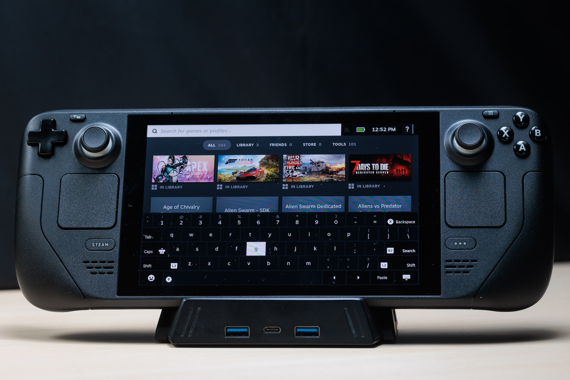 Steam Deck開箱上手實測|握持手感極佳爽打平台Game 64GB最抵玩