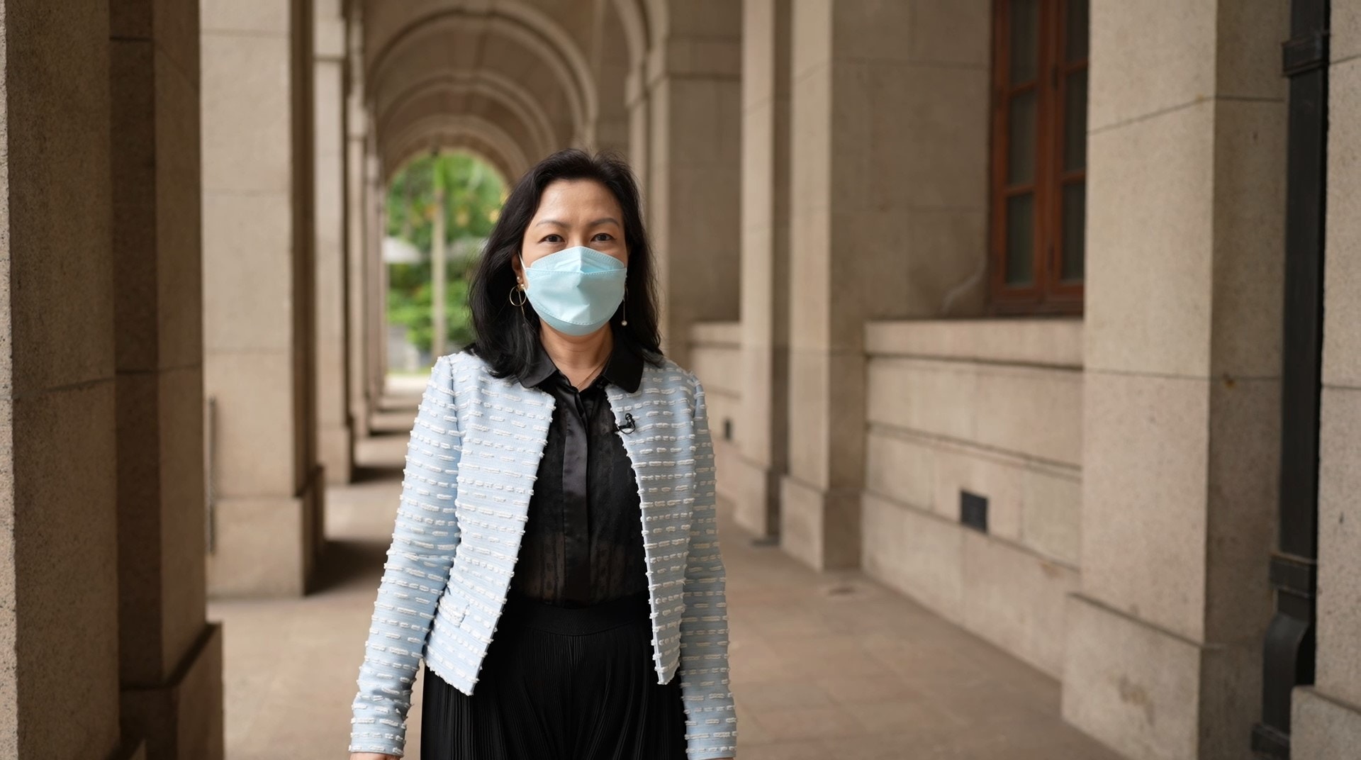 簡慧敏在2018年修讀清華大學公共管理學院香港政務人才項目。（香港再出發大聯盟影片截圖）