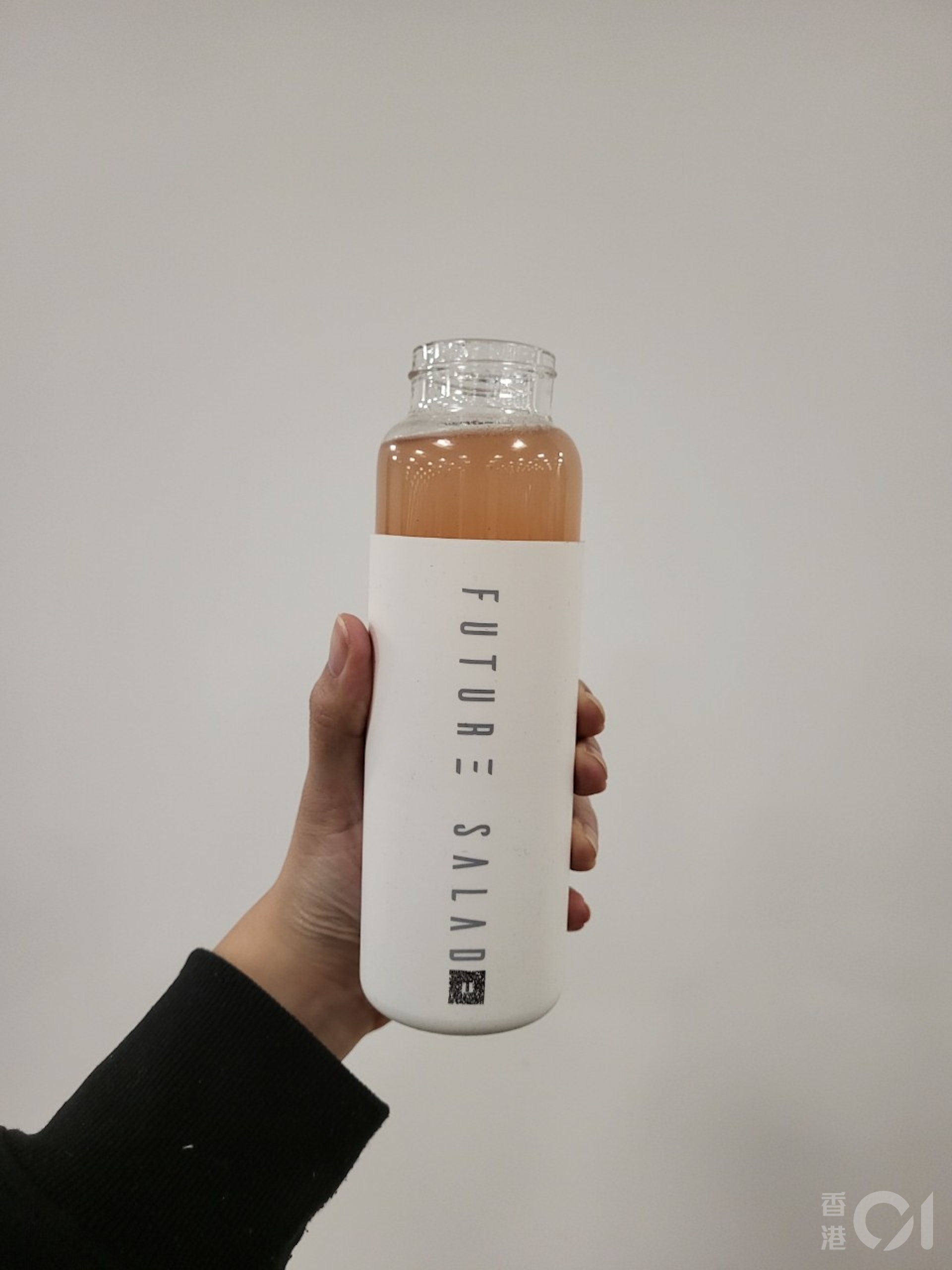 記者朱加曦實試Future Salad「凍齡新沙律飲」」:肌膚回復精神光澤、可作代餐(朱加曦 攝) 記者朱加曦實試Future Salad「凍齡新沙律飲」」:肌膚回復精神光澤、可作代餐(朱加曦 攝)