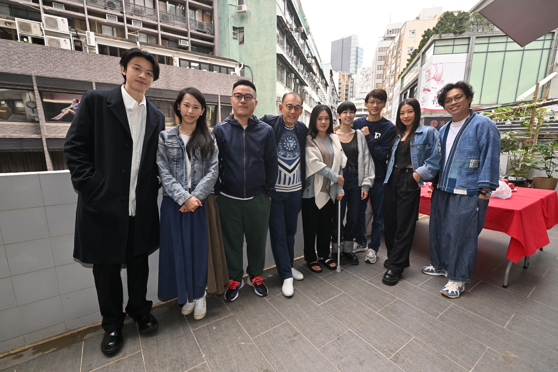 電影舉行開鏡儀式,由英皇集團主席楊受成博士親自主持。(電影公司提供) 電影舉行開鏡儀式,由英皇集團主席楊受成博士親自主持。(電影公司提供)
