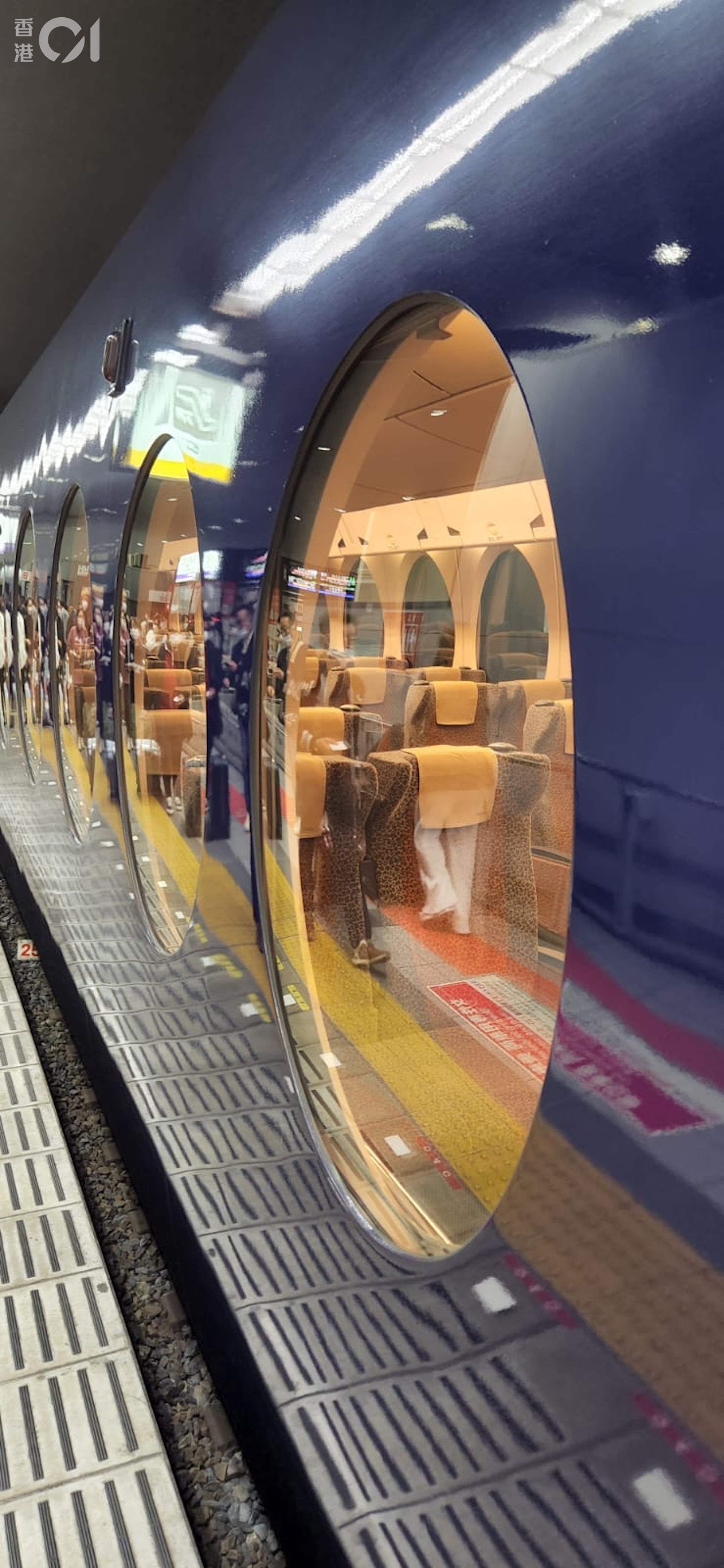 「Rapi:t」特急列車(何以諾 攝) 「Rapi:t」特急列車(何以諾 攝)