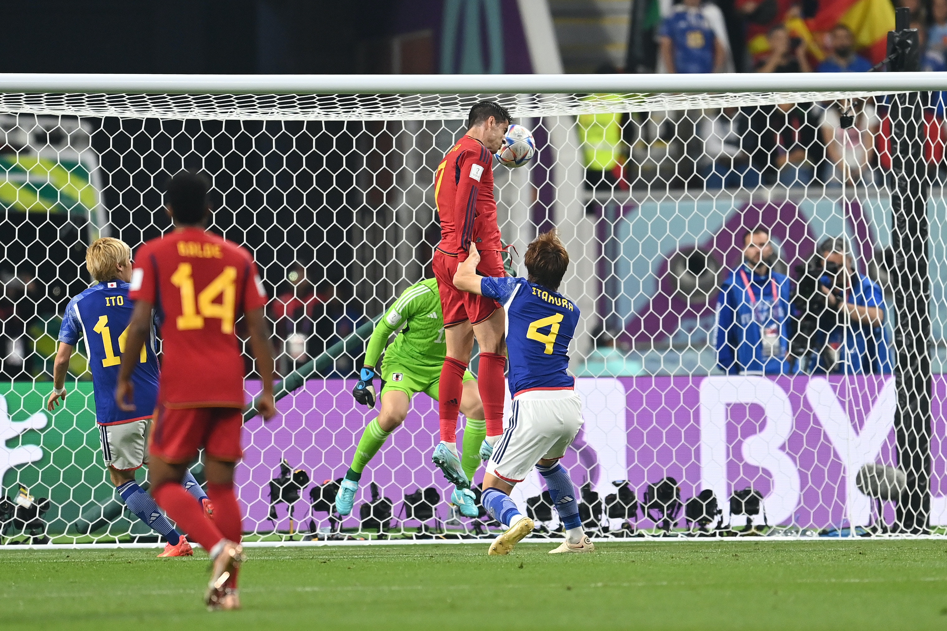 莫拉达小禁区轻松建功，西班牙领先日本1：0。（Getty Images）