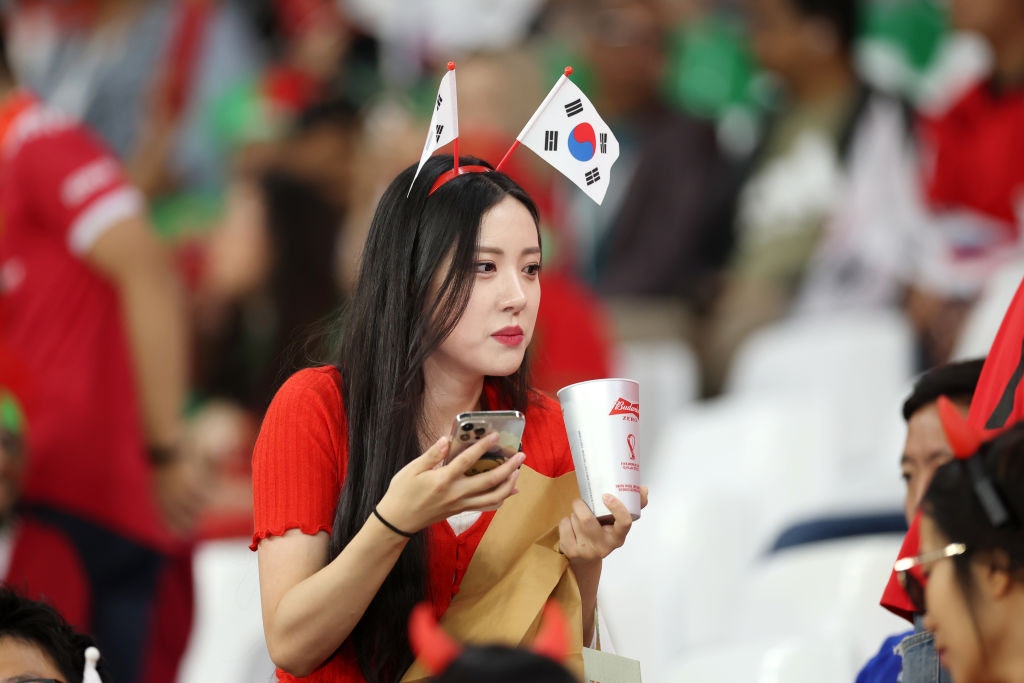韩国球迷为爱队打气（Getty Images）