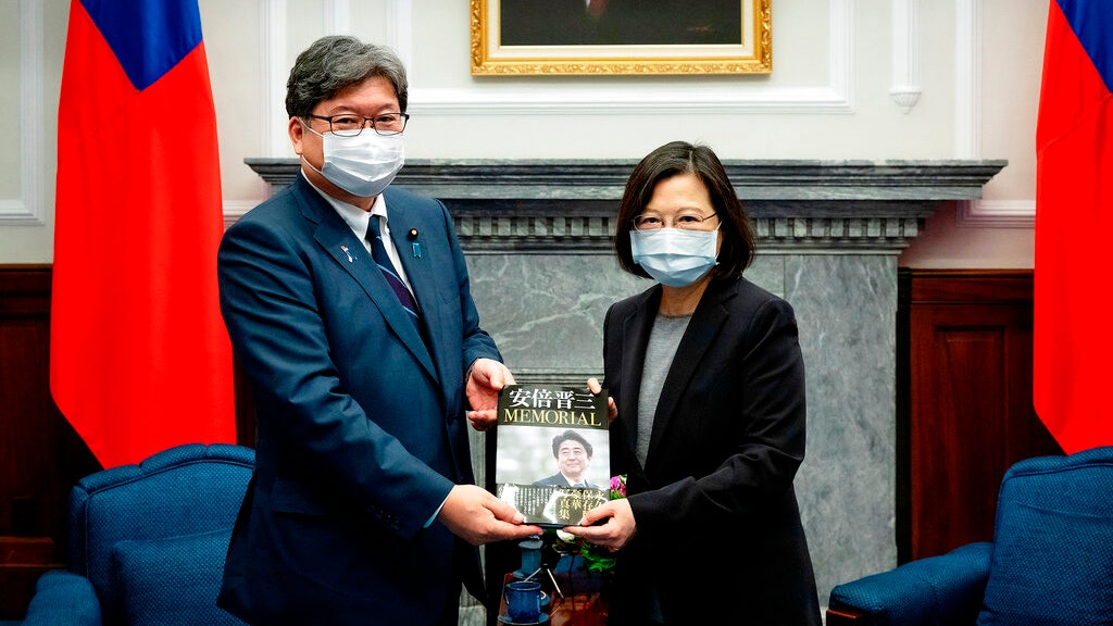 蔡英文晤自民黨高層萩生田光一 籲日本支持台灣加入CPTPP 蔡英文晤自民黨高層萩生田光一 籲日本支持台灣加入CPTPP