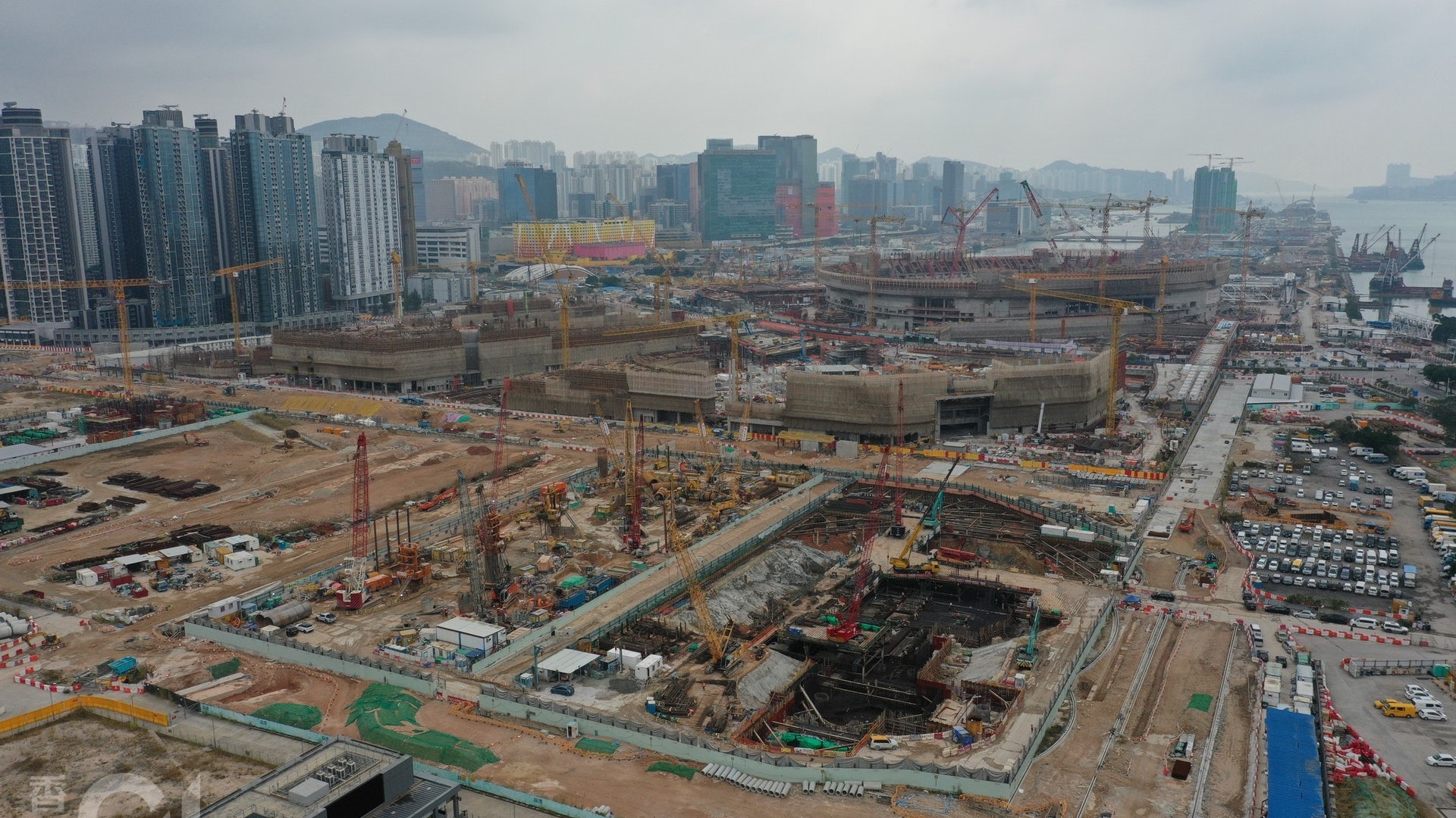 長實87億再奪啟德住宅地 每呎地價僅6138元 低市場下限23% 長實87億再奪啟德住宅地 每呎地價僅6138元 低市場下限23%