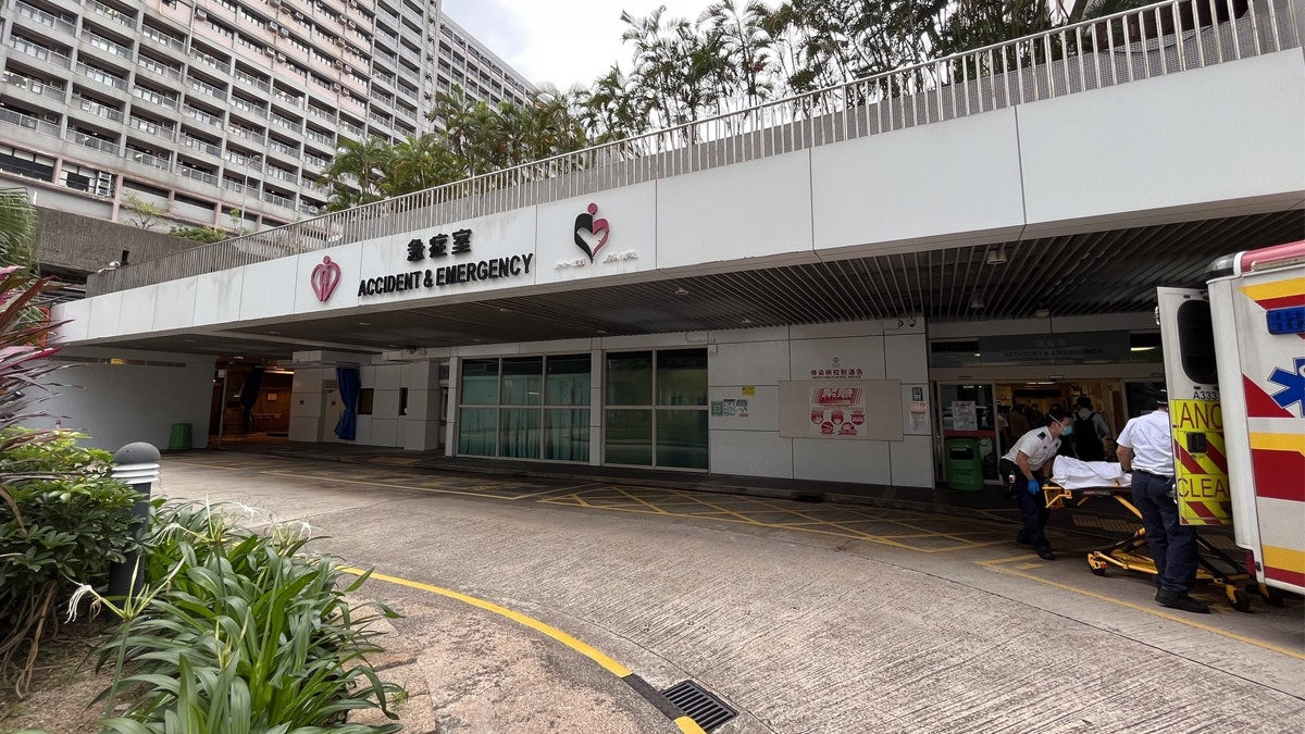 東區醫院監護儀顯示屏疑未扣緊掉落 七旬病人擦傷額頭肩膊微腫 東區醫院監護儀顯示屏疑未扣緊掉落 七旬病人擦傷額頭肩膊微腫