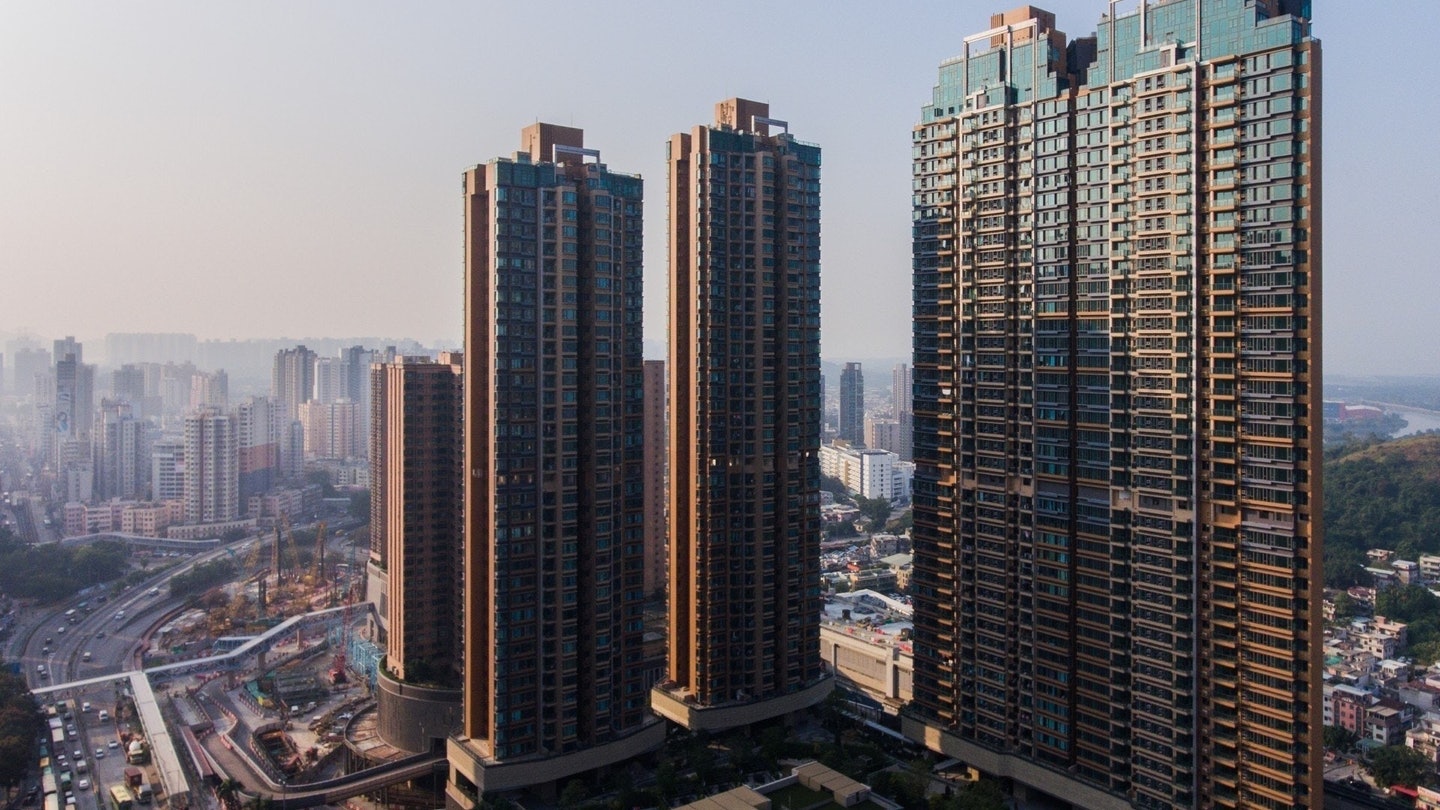 元朗Grand YOHO 2期昨賣12伙 即日沽10伙 套現近億 元朗Grand YOHO 2期昨賣12伙 即日沽10伙 套現近億