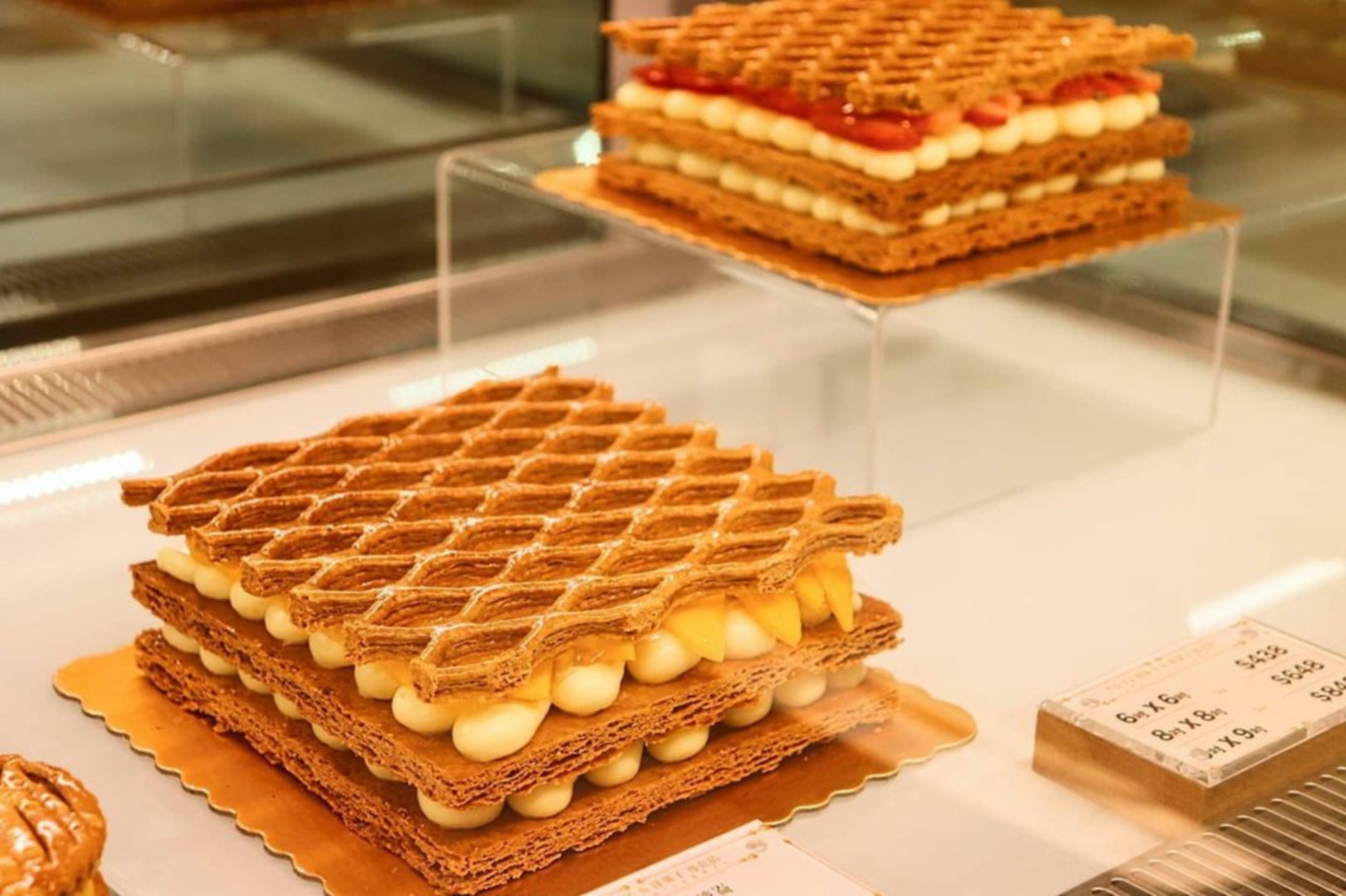 拿破崙｜百子拿破崙蛋糕進駐灣仔！2,304層酥皮網格每日限量150件