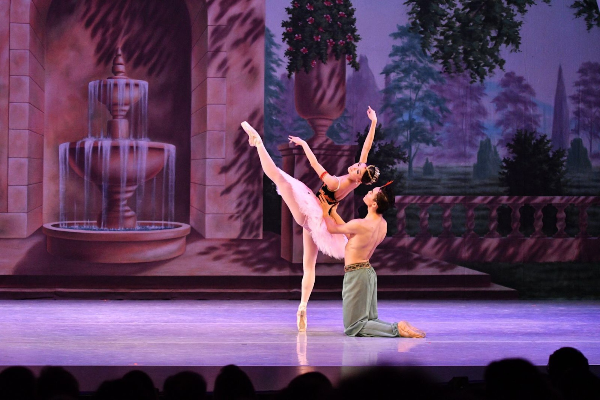 Janis曾任美國芭蕾舞Arts Ballet Theatre of Florida首席舞者。(相片由受訪者提供) Janis曾任美國芭蕾舞Arts Ballet Theatre of Florida首席舞者。(相片由受訪者提供)