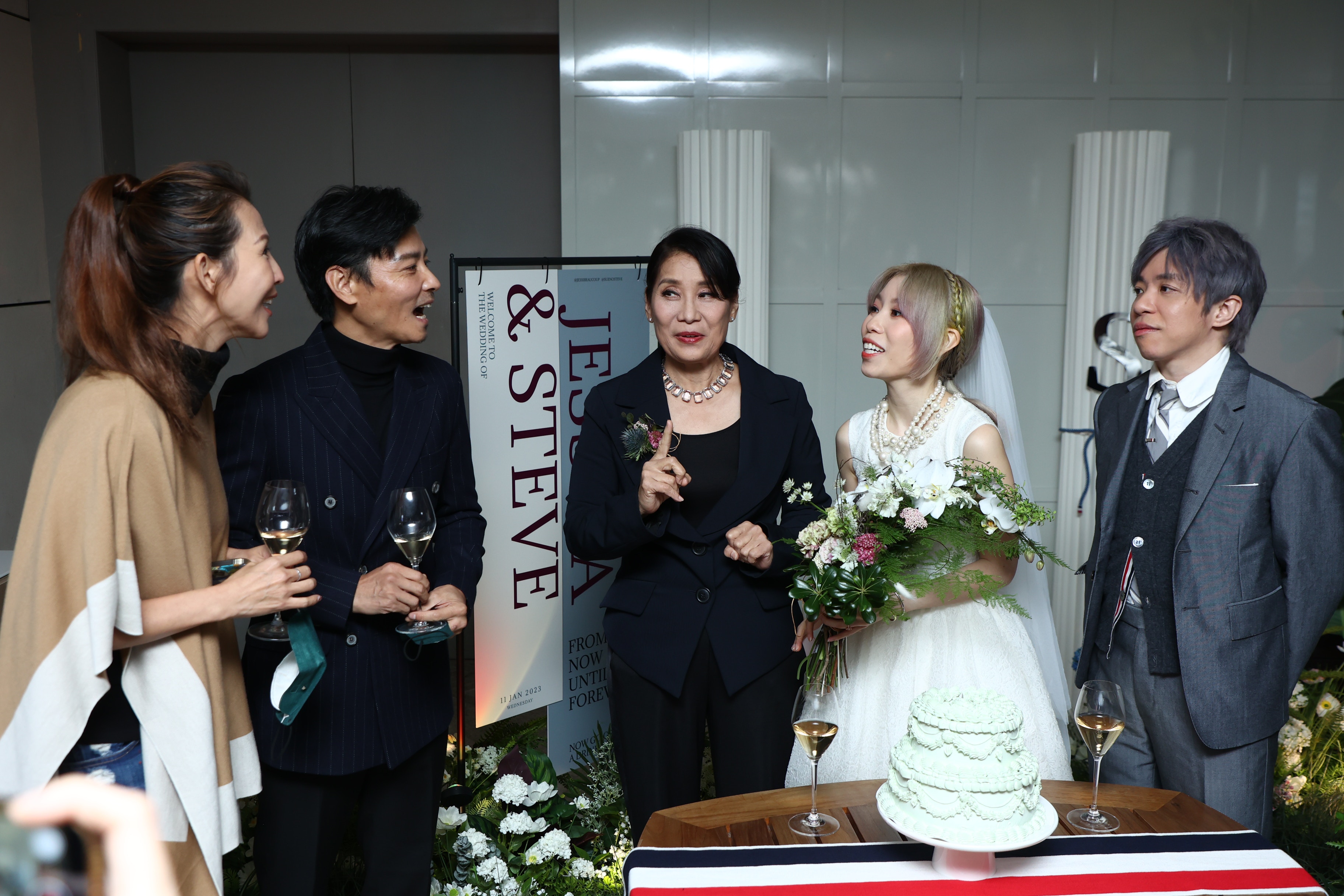 一對新人拍拖15年後結婚，而明天便是張晉和蔡少芬結婚15周年，好有緣份。（葉志明攝）