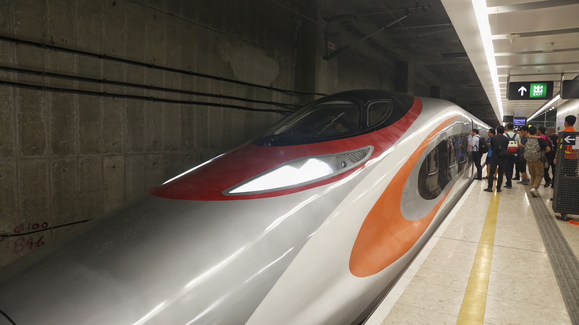 高鐵訂票|港鐵:已售出逾3,000張首日北行車票 高鐵訂票|港鐵:已售出逾3,000張首日北行車票