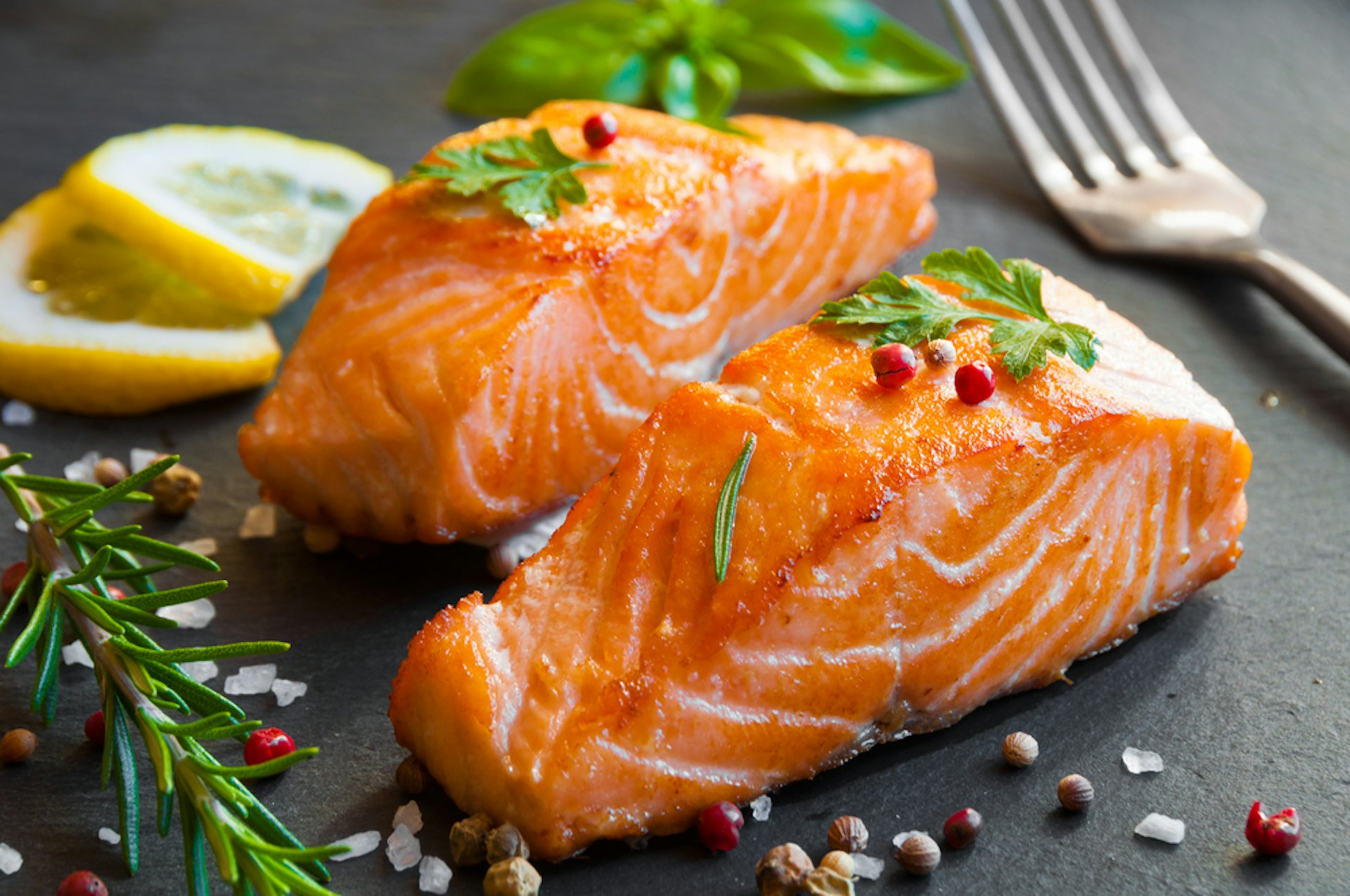 三文魚有豐富的omega-3脂肪酸