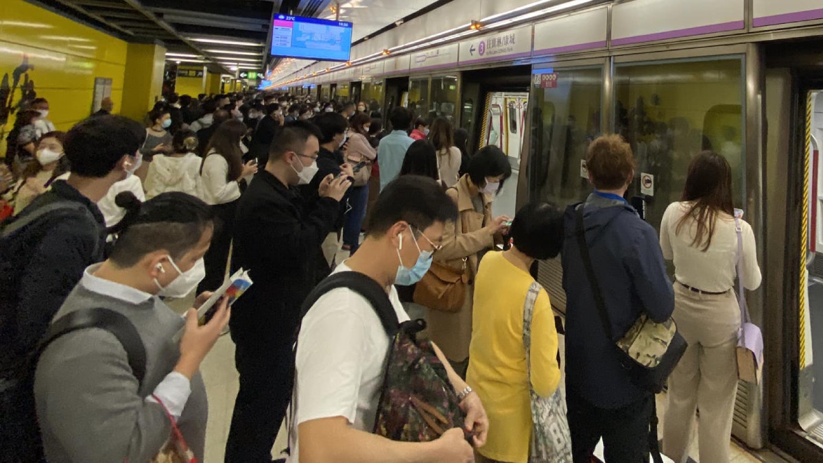 港鐵將軍澳線信號故障　列車服務一度受阻