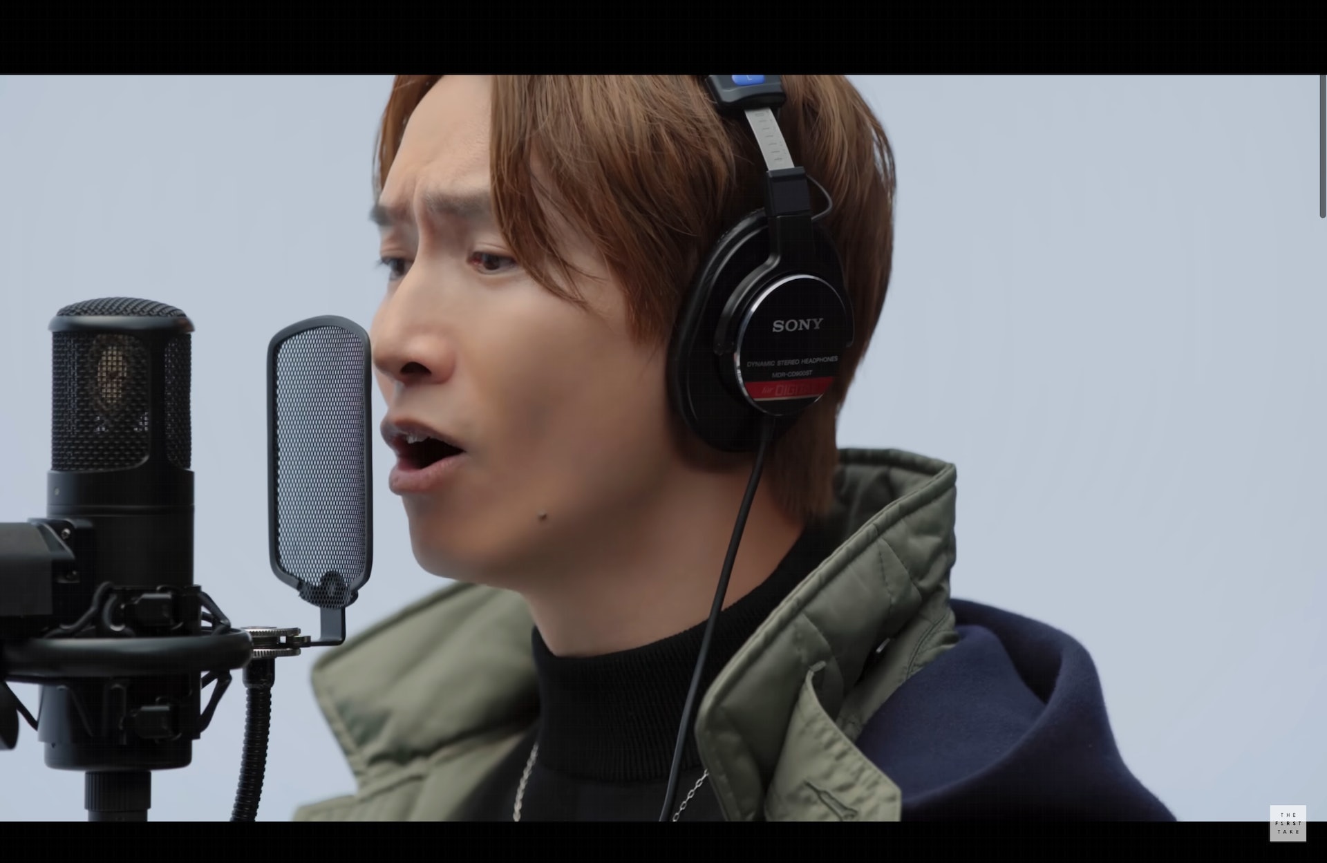 Jason透露自己於去年11月飛到日本參與錄製。(YouTube:THE FIRST TAKE) Jason透露自己於去年11月飛到日本參與錄製。(YouTube:THE FIRST TAKE)