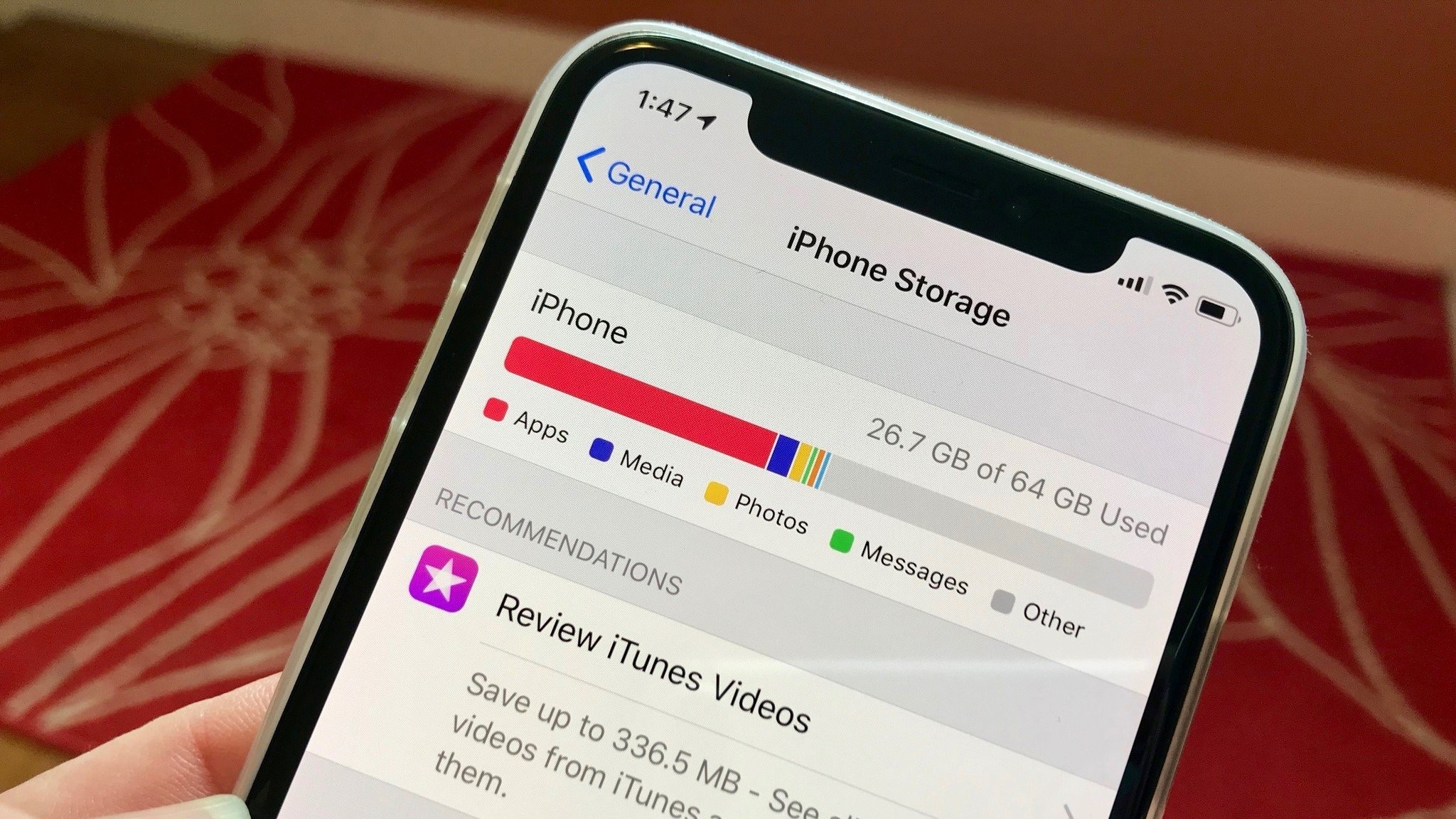 iOS 系統的資源管理出眾，是以只是刪減一下大型檔案都已經可以為手機加速（網上圖片）