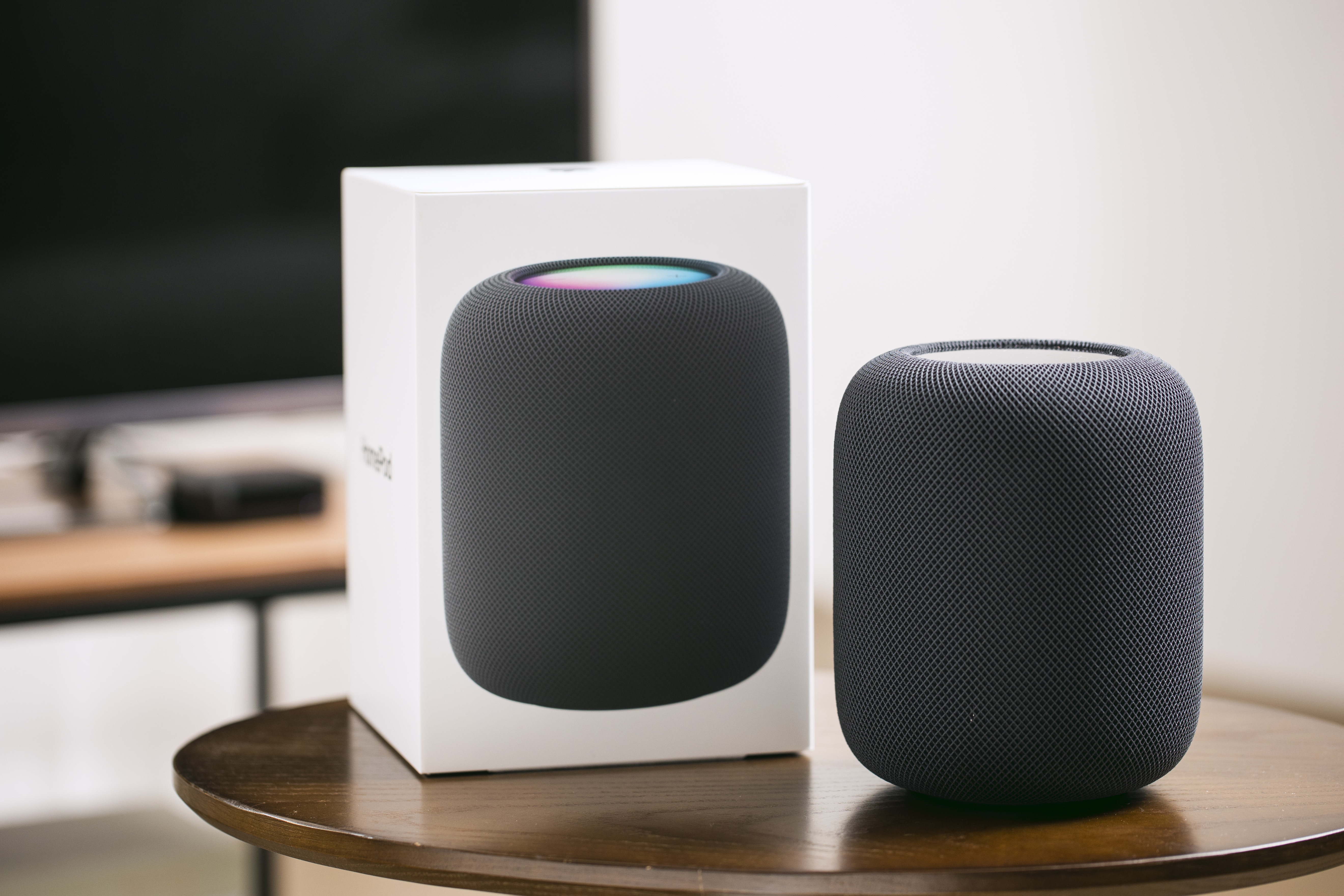 HomePod 2開箱實測｜與上代對比、功能音質升級！新機值得入手嗎