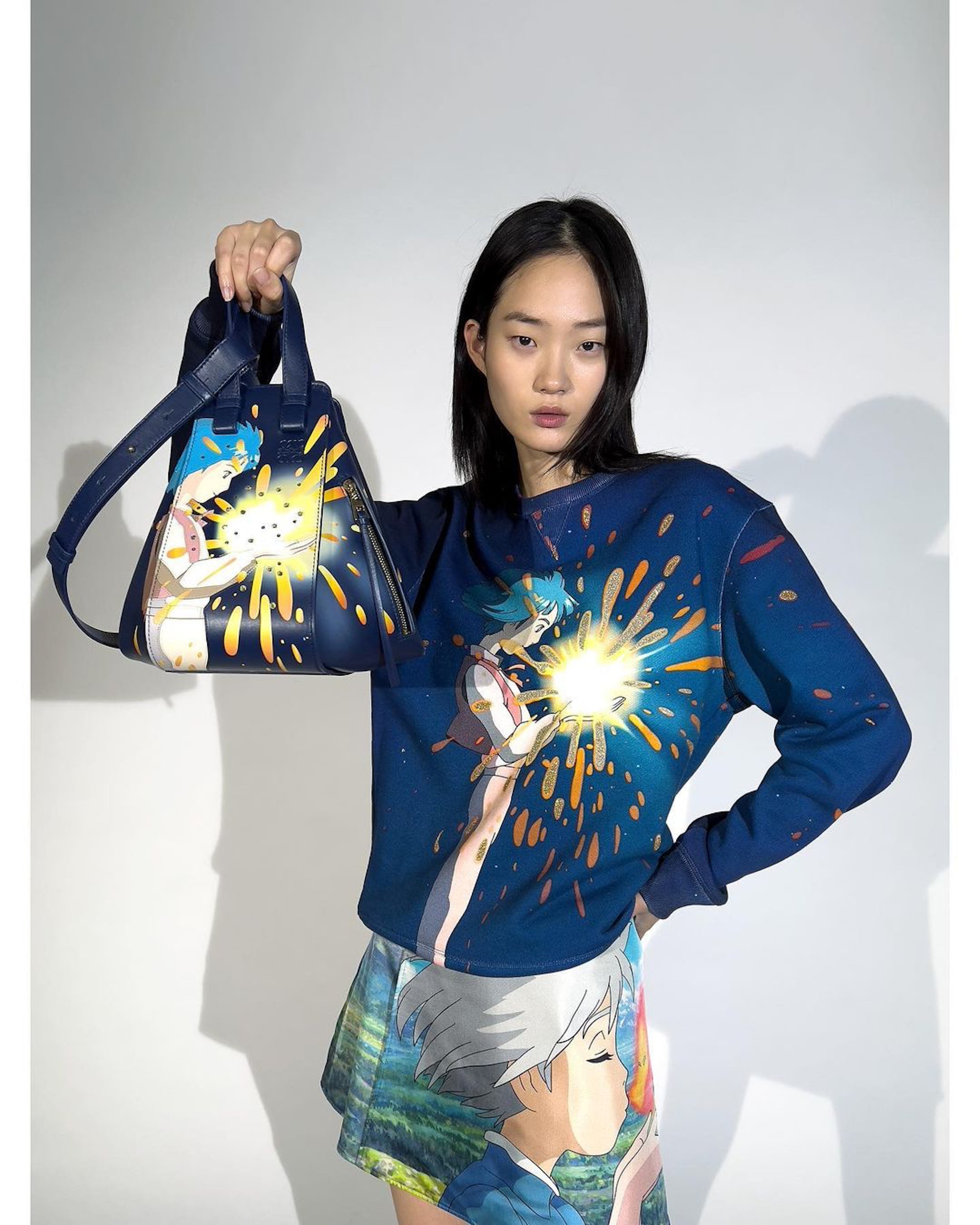 【哈爾移動城堡|Loewe】Loewe聯乘《哈爾移動城堡》系列將於開售。(IG@loewe) 【哈爾移動城堡|Loewe】Loewe聯乘《哈爾移動城堡》系列將於開售。(IG@loewe)