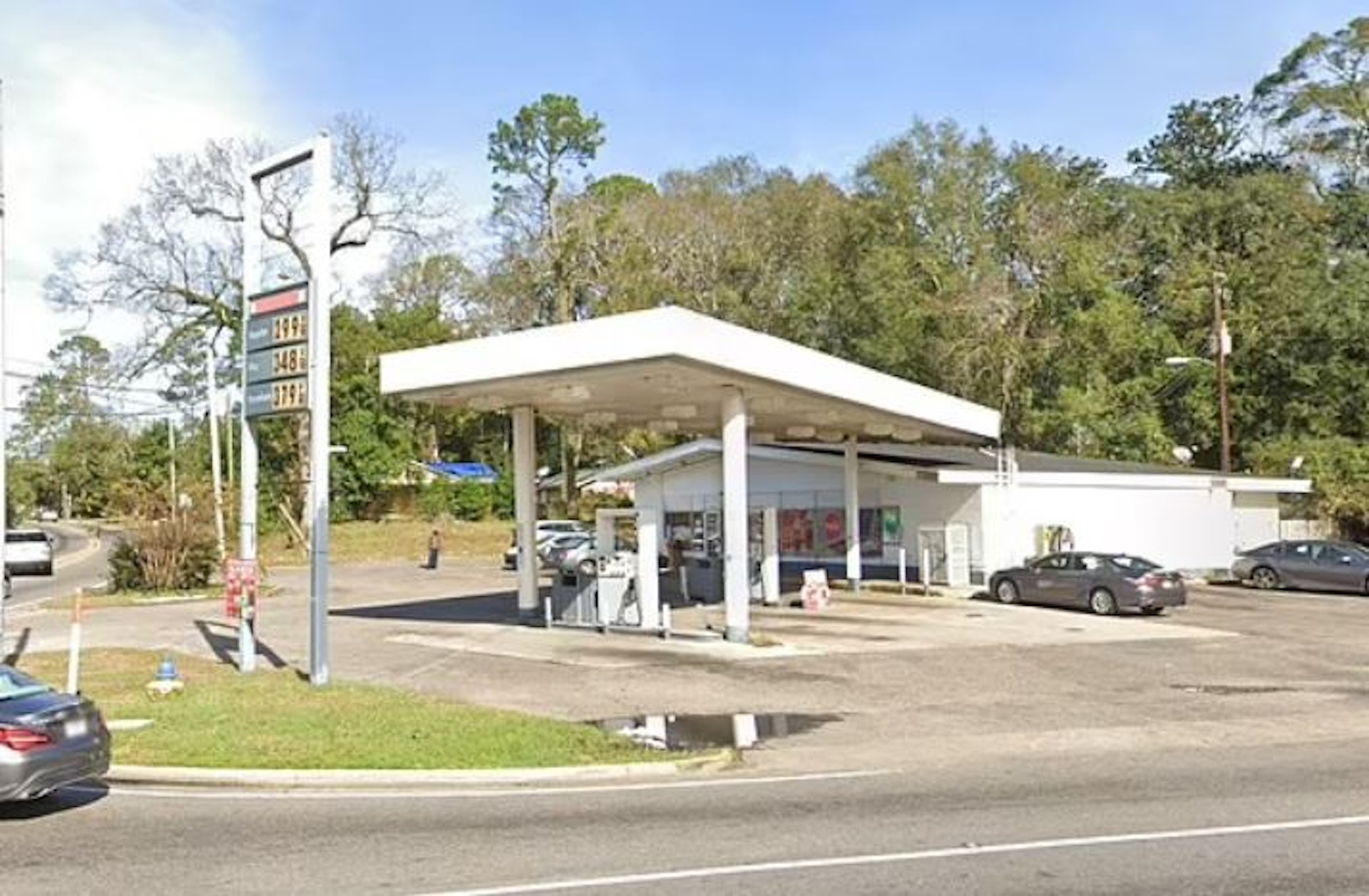 美國阿拉巴馬州(Alabama)1個加油站內,有客人發現地上竟然1條陰莖。(示意圖/gettyimages) 美國阿拉巴馬州(Alabama)1個加油站內,有客人發現地上竟然1條陰莖。(示意圖/gettyimages)