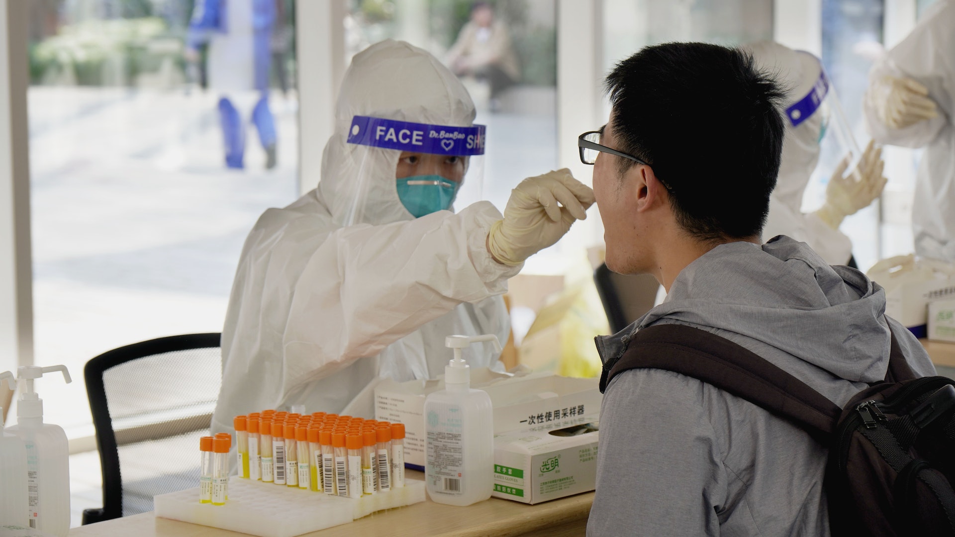 新冠感染人數漸降 多地疾控:處於病例散發狀態 未檢出新變異株 新冠感染人數漸降 多地疾控:處於病例散發狀態 未檢出新變異株