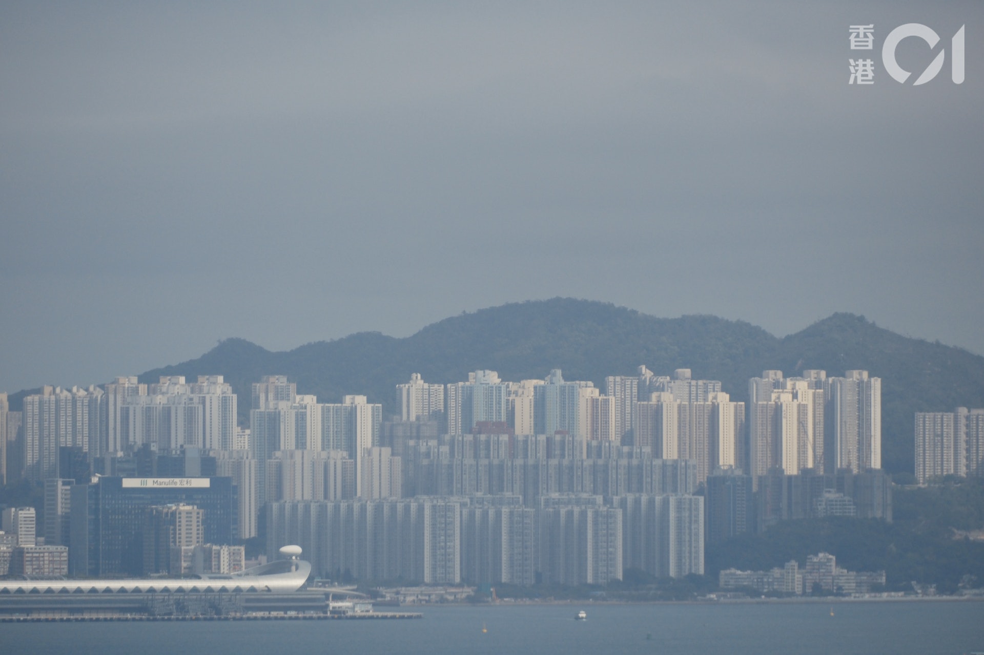 本港空氣質素持續改善,去年更為過去10年來最佳水平。(盧翊銘攝) 本港空氣質素持續改善,去年更為過去10年來最佳水平。(盧翊銘攝)