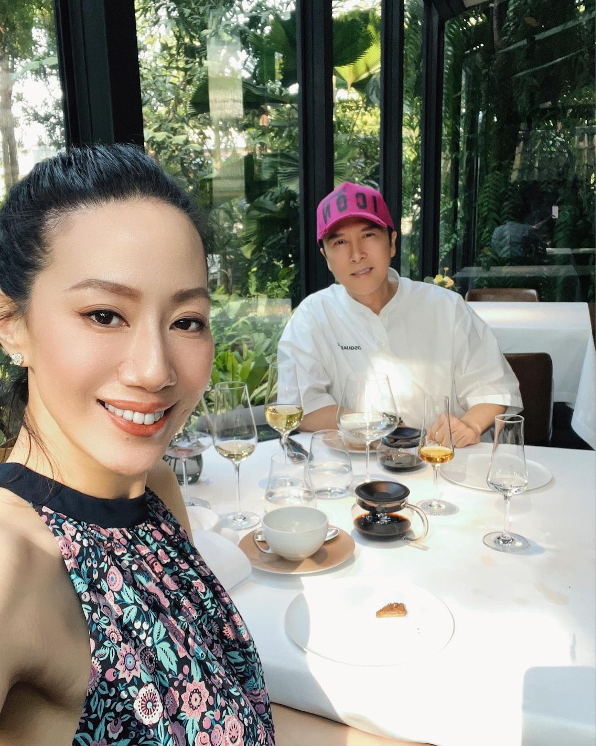 甄子丹完戲後立即與太太汪詩詩去泰國密遊 ( IG@sweetcil ) 甄子丹完戲後立即與太太汪詩詩去泰國密遊 ( IG@sweetcil )